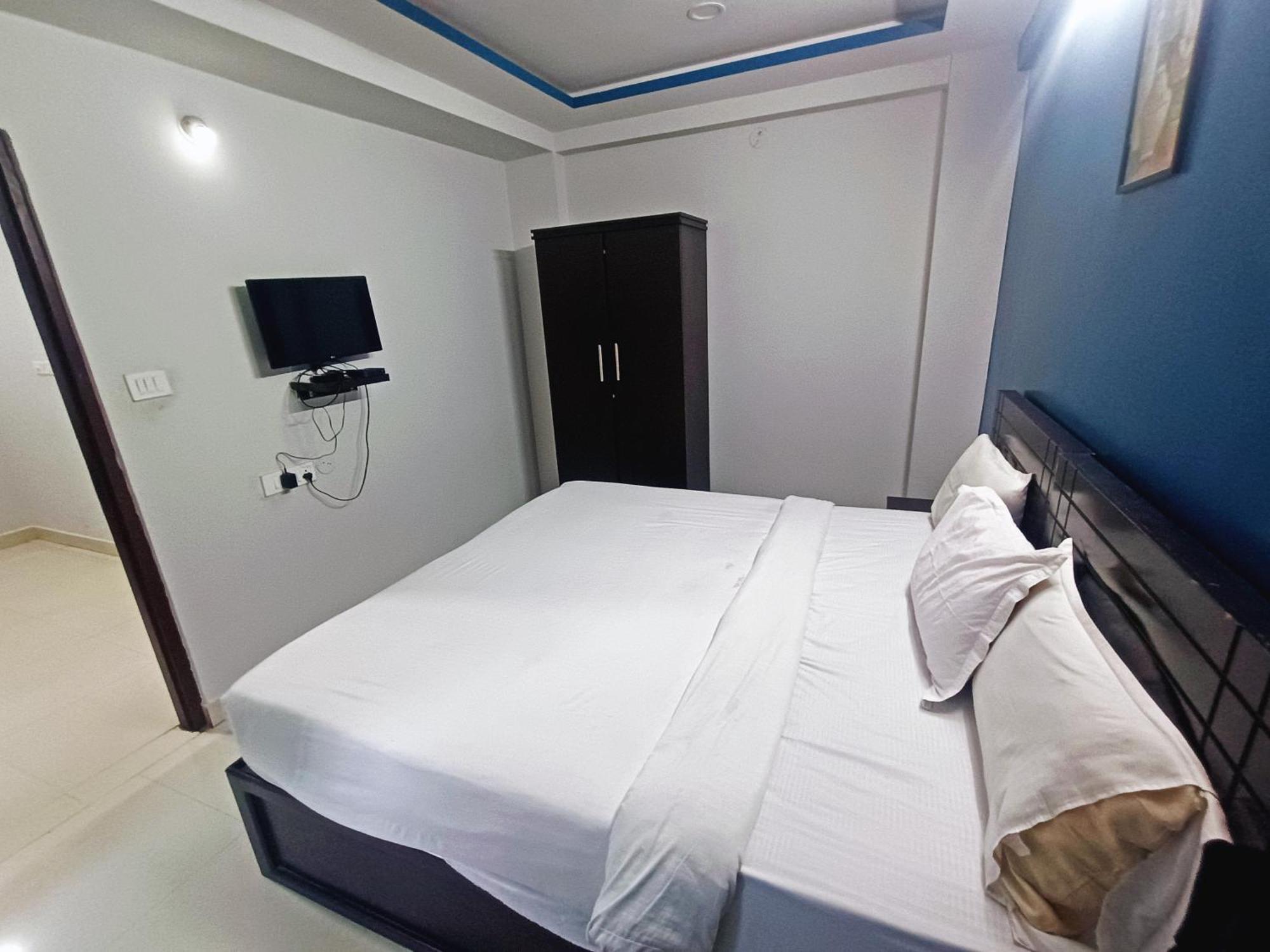 Delta Madiwala Hotel