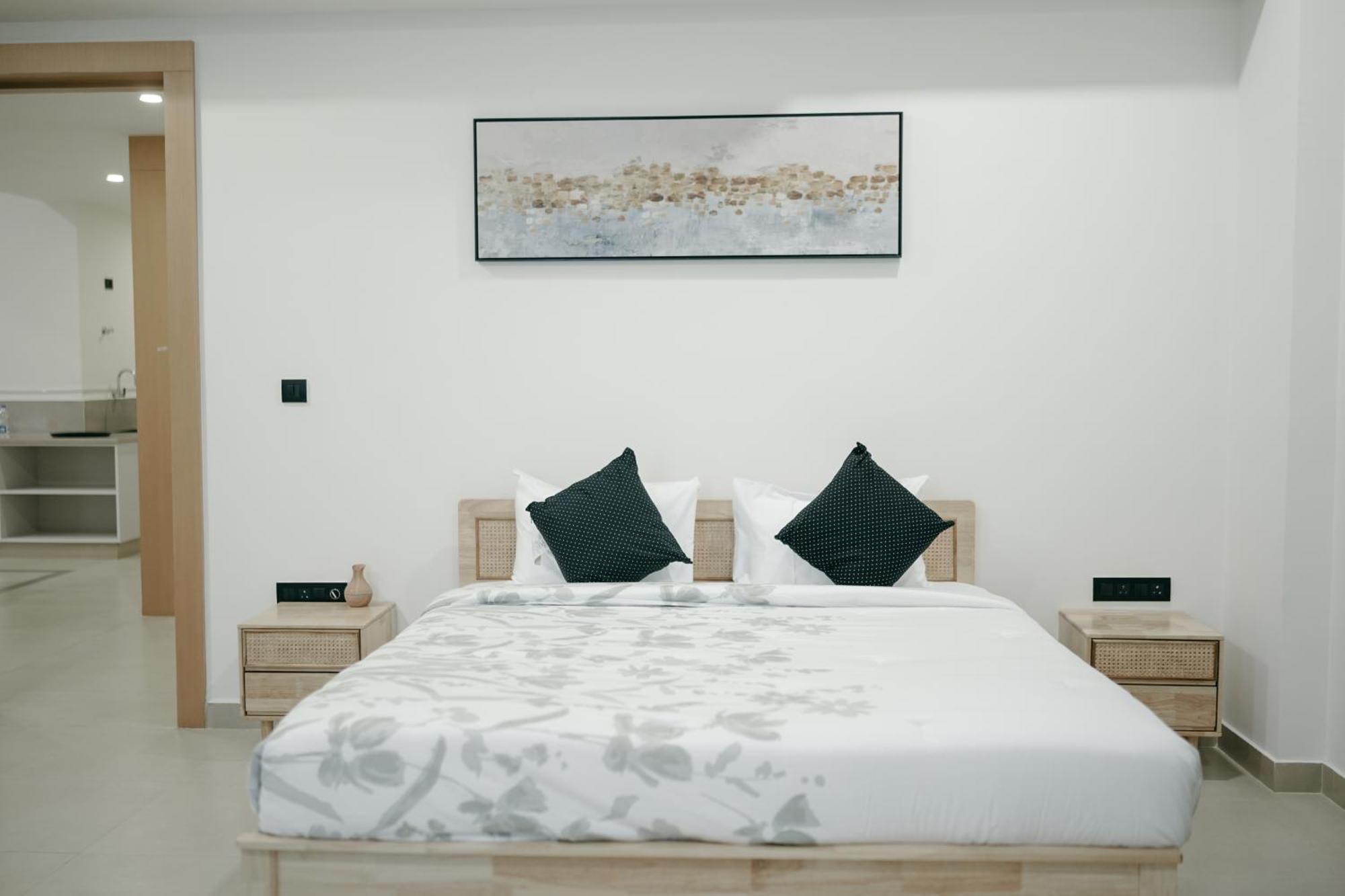 Aparthotel Atmosfera Bengaluru, India