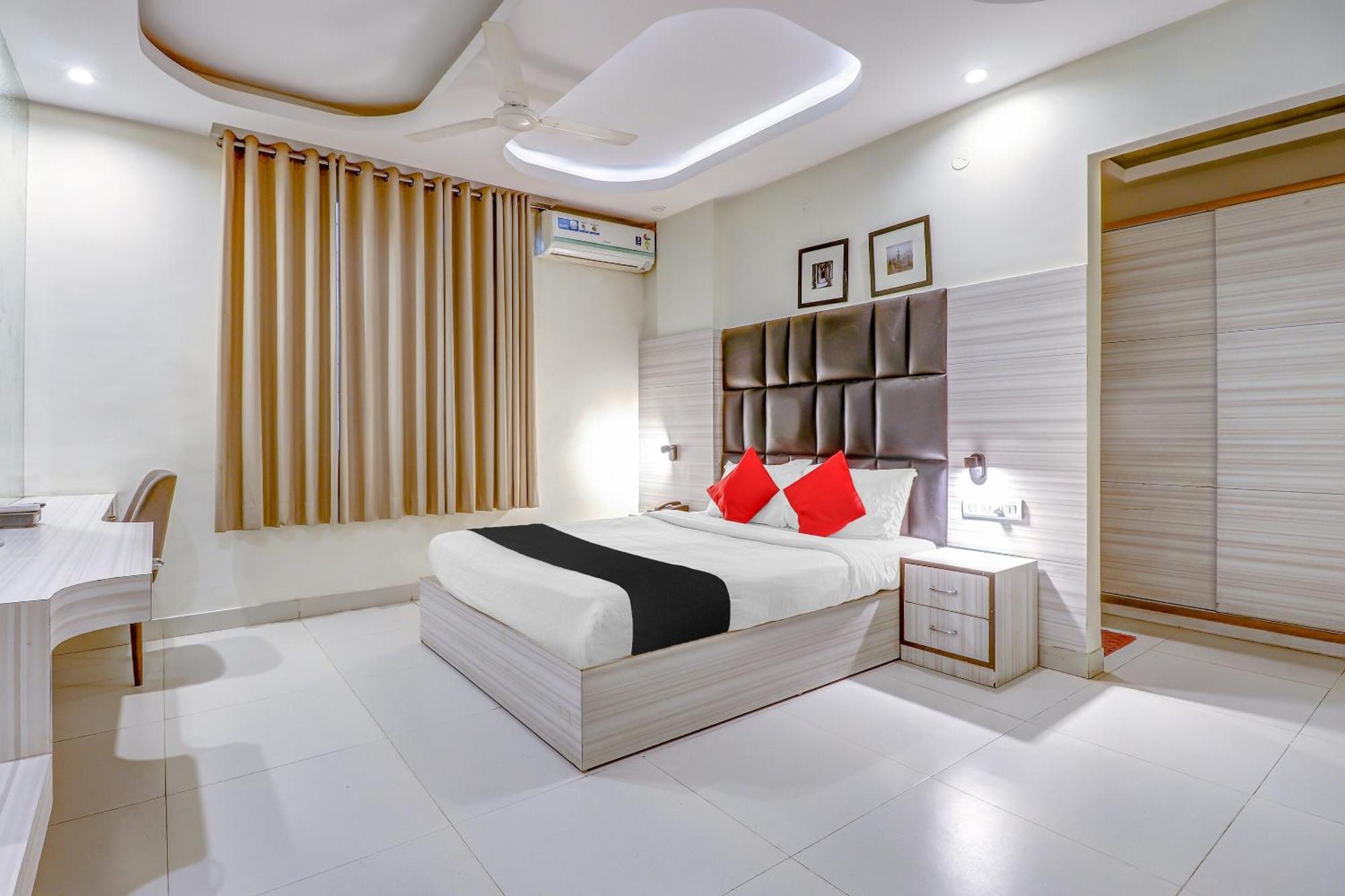 O N R Classic Hotel 3*