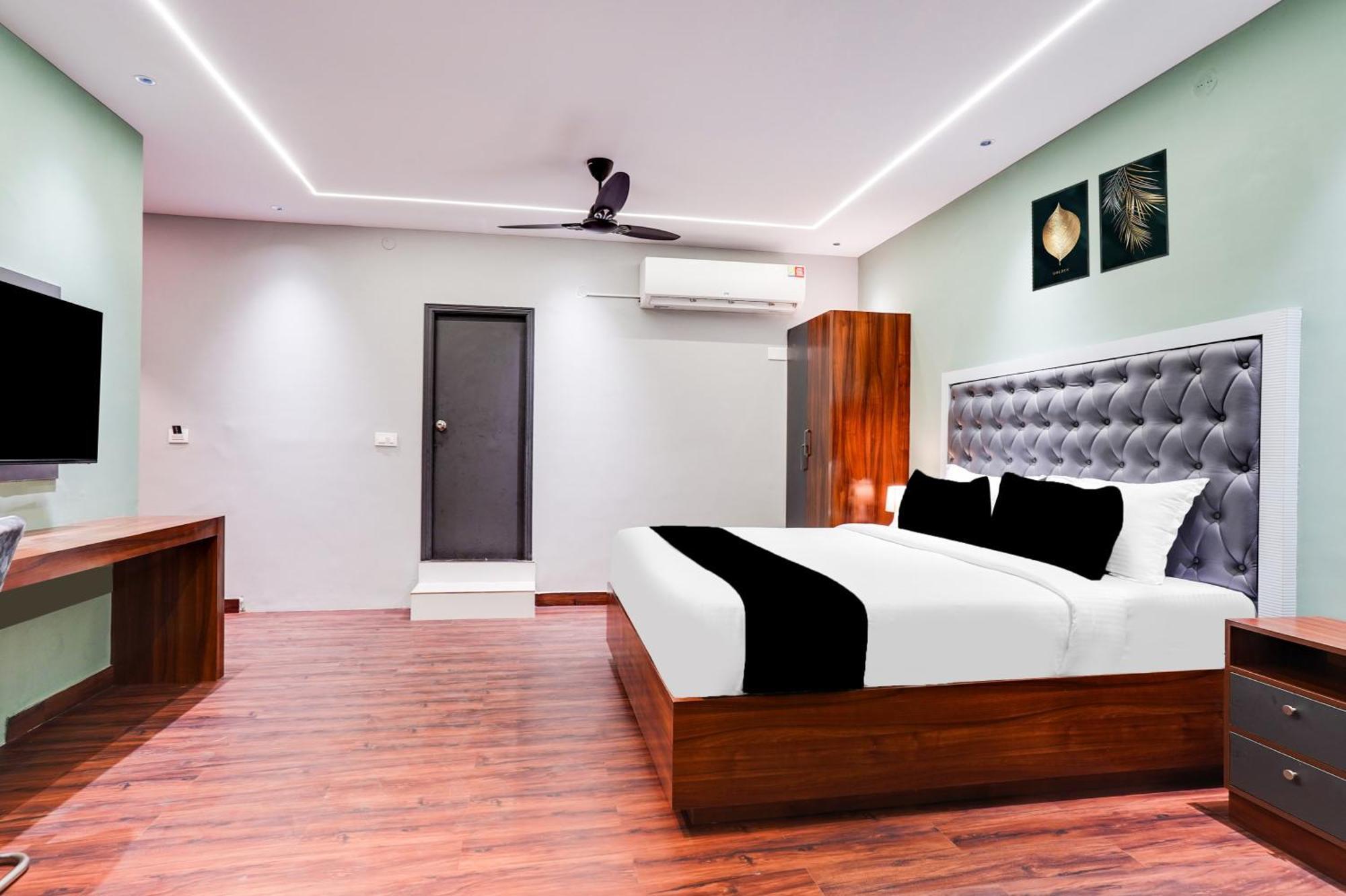 Super Collection O Indiranagar Bangalore