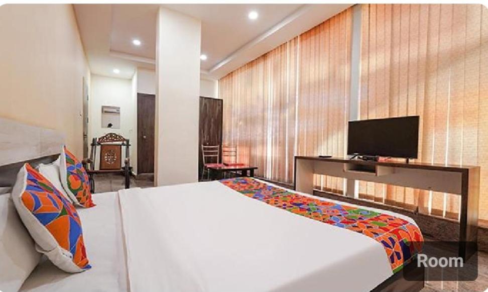 Hotel Lutino Homes Ramurthynagar Main Road Opposite D Mart Bangalore