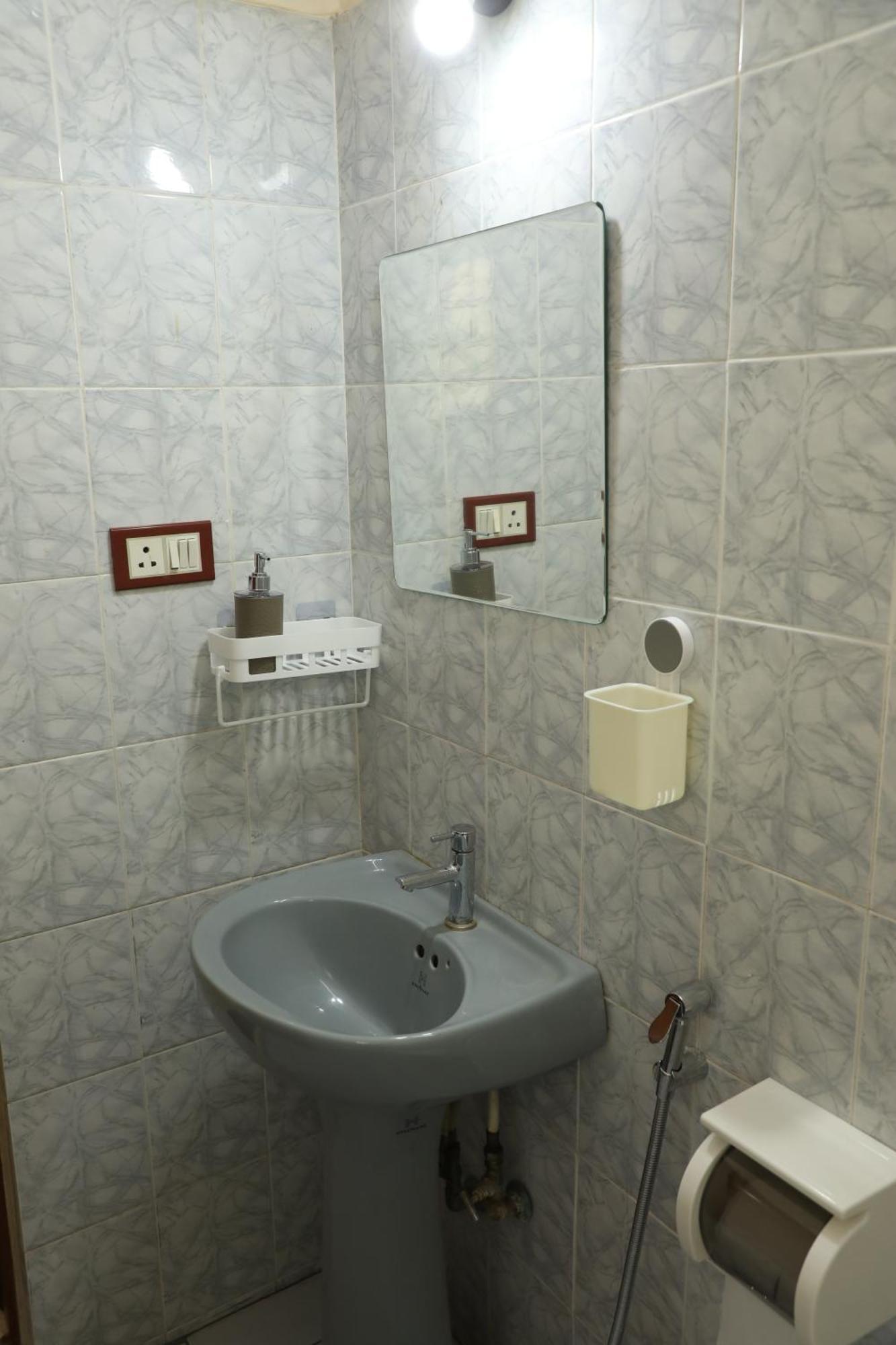 Guest house Ushta Te - Happiness To Thee Bangalore