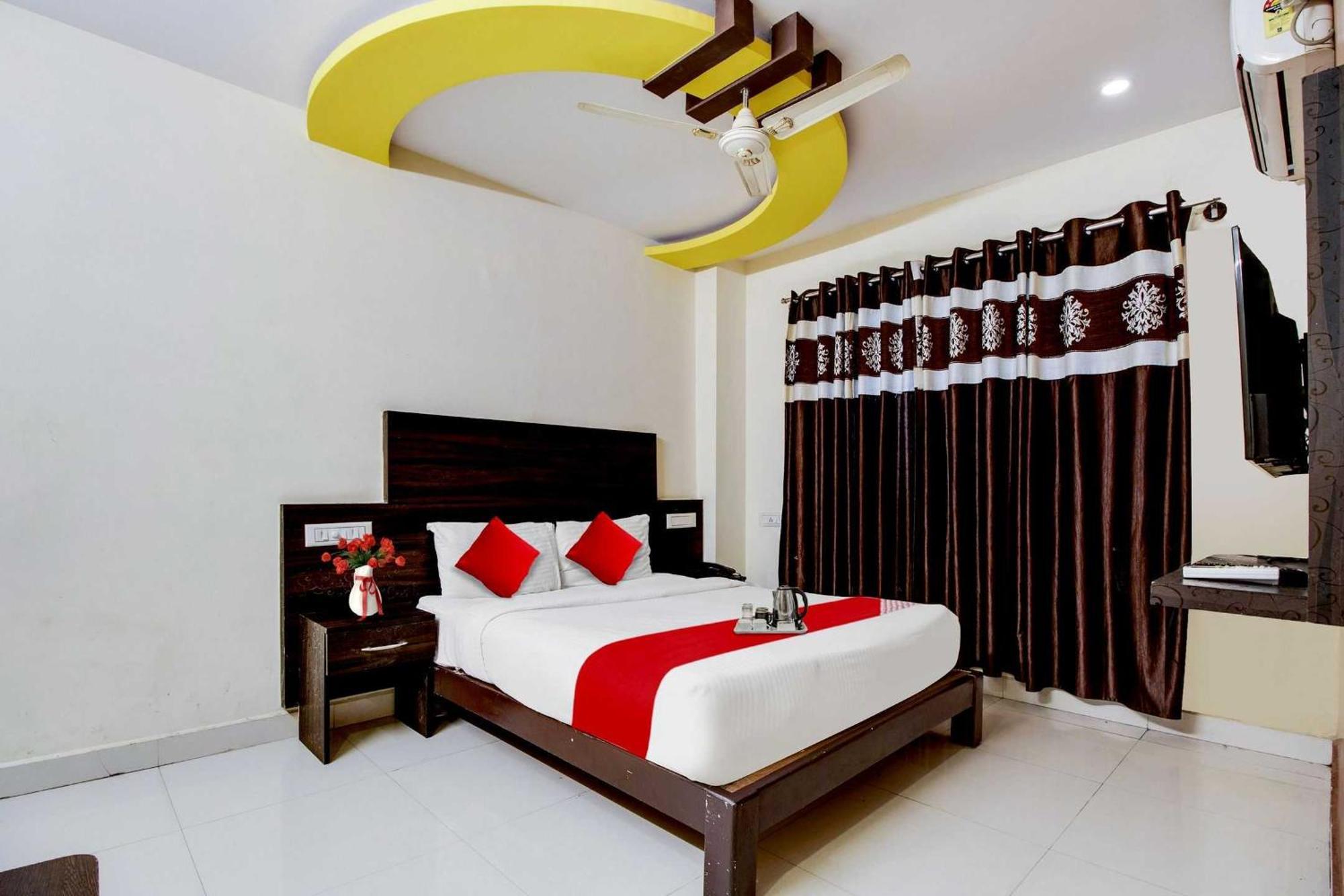 O Hmr Near Iskcon Temple Hotel Bangalore