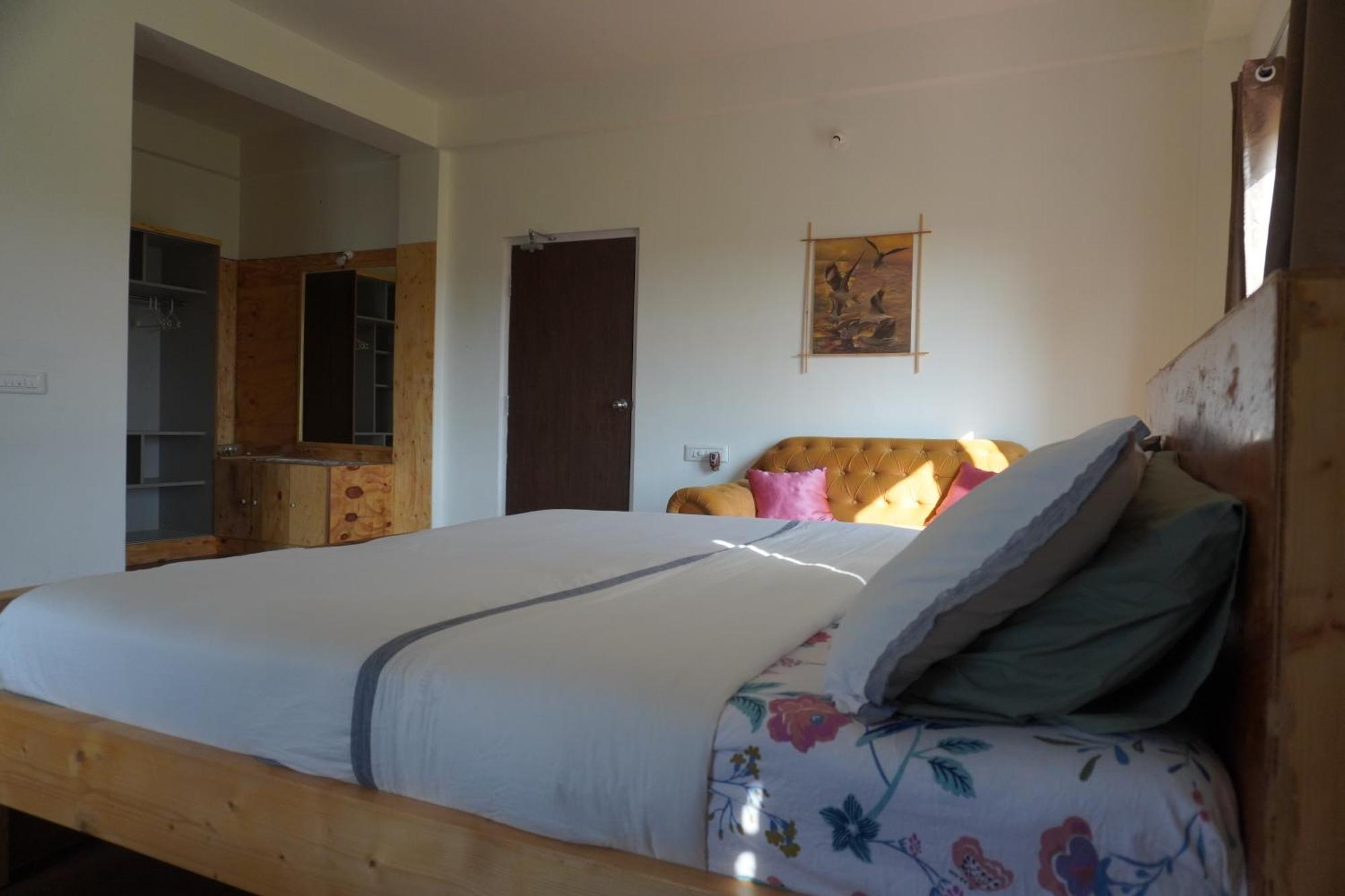 Armann - A Luxury Getaway With Beautiful Views Of Nandi Hills *