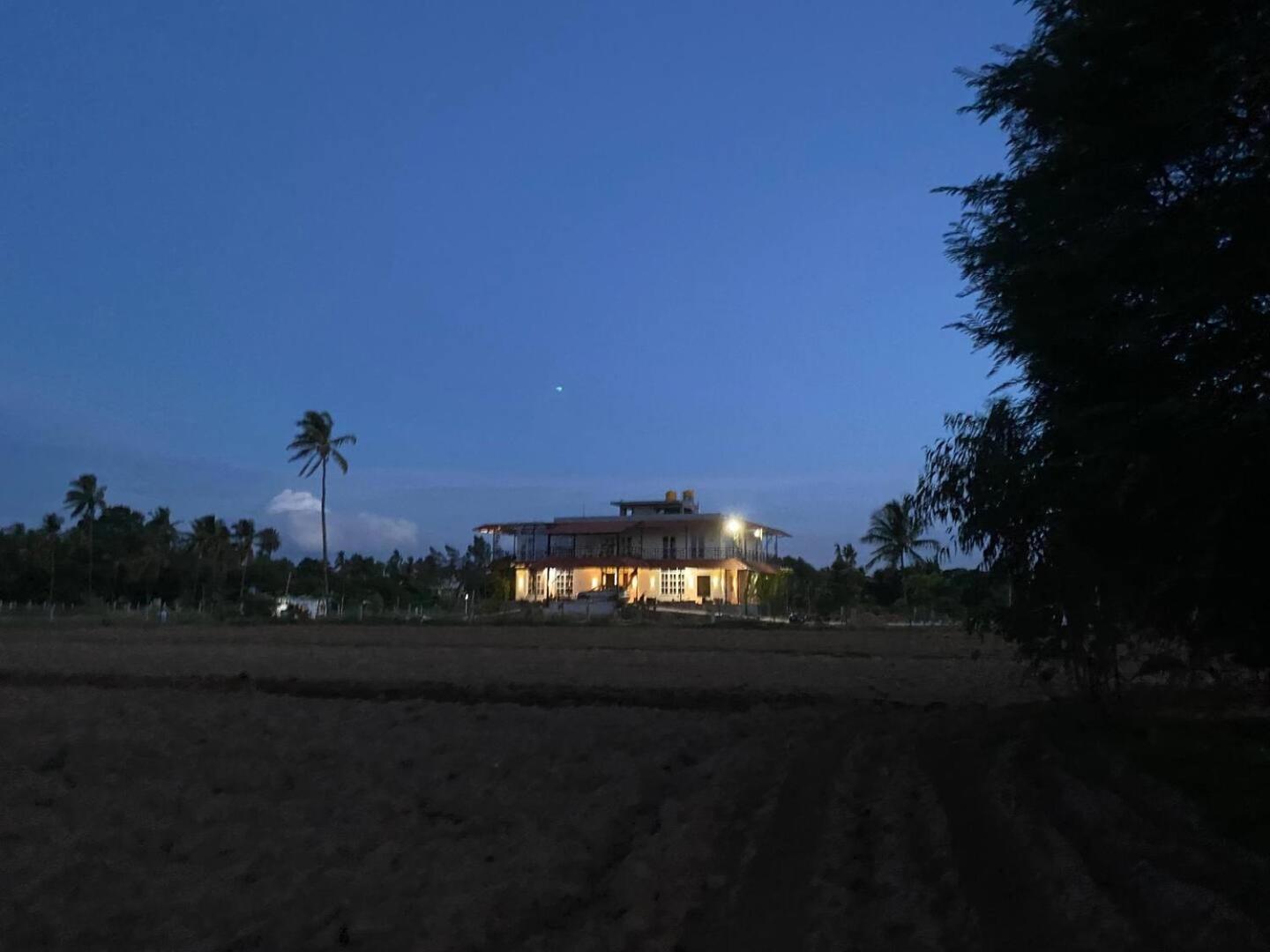 Armann - A Luxury Getaway With Beautiful Views Of Nandi Hills *