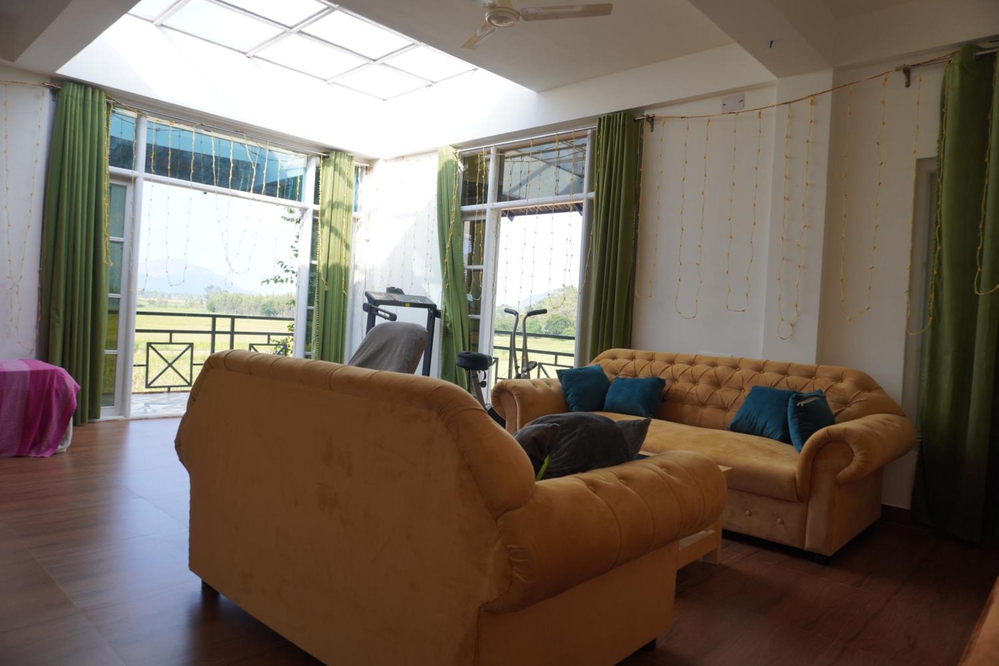Armann - A Luxury Getaway With Beautiful Views Of Nandi Hills *