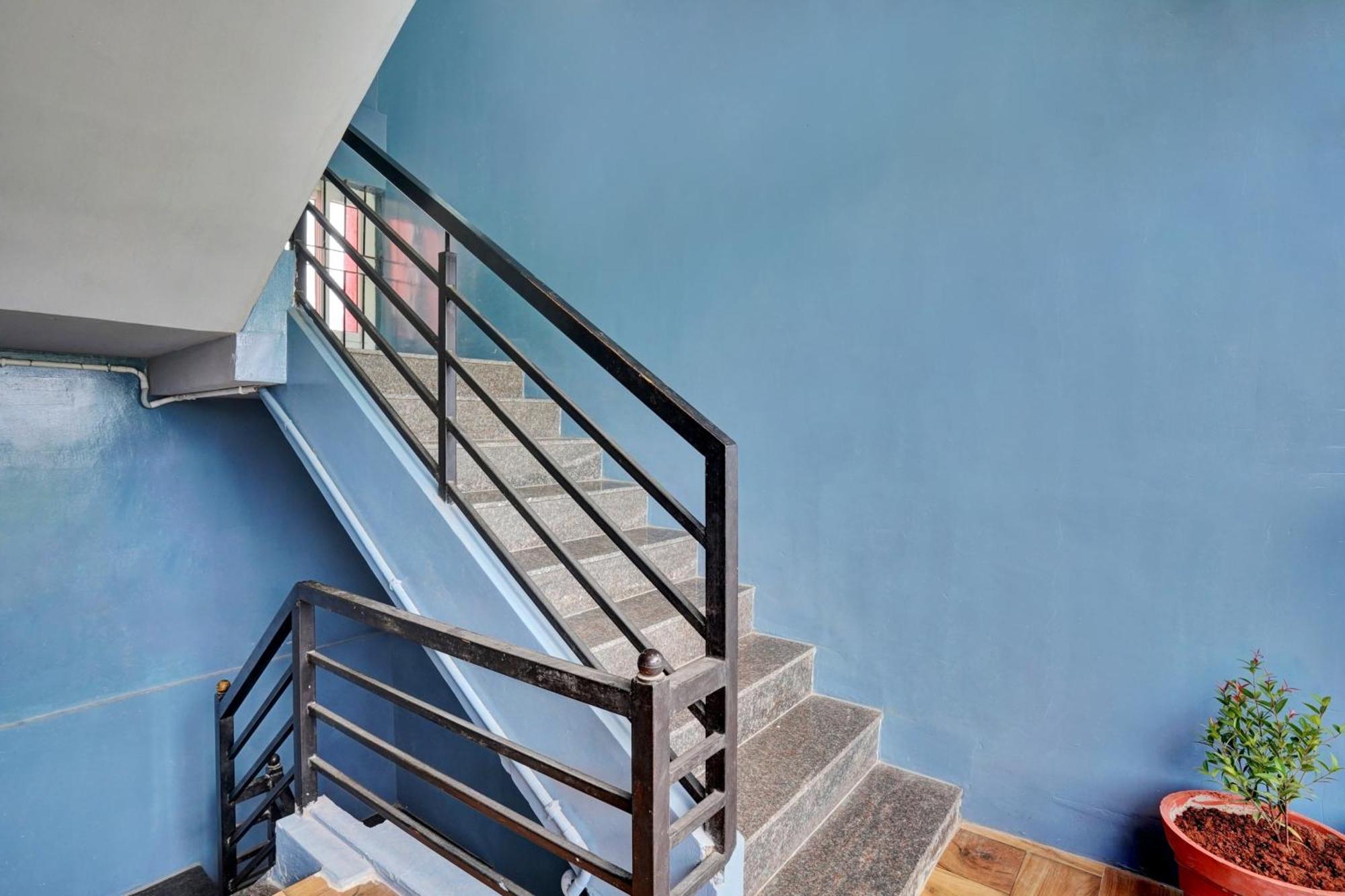 Hotel O Harsha