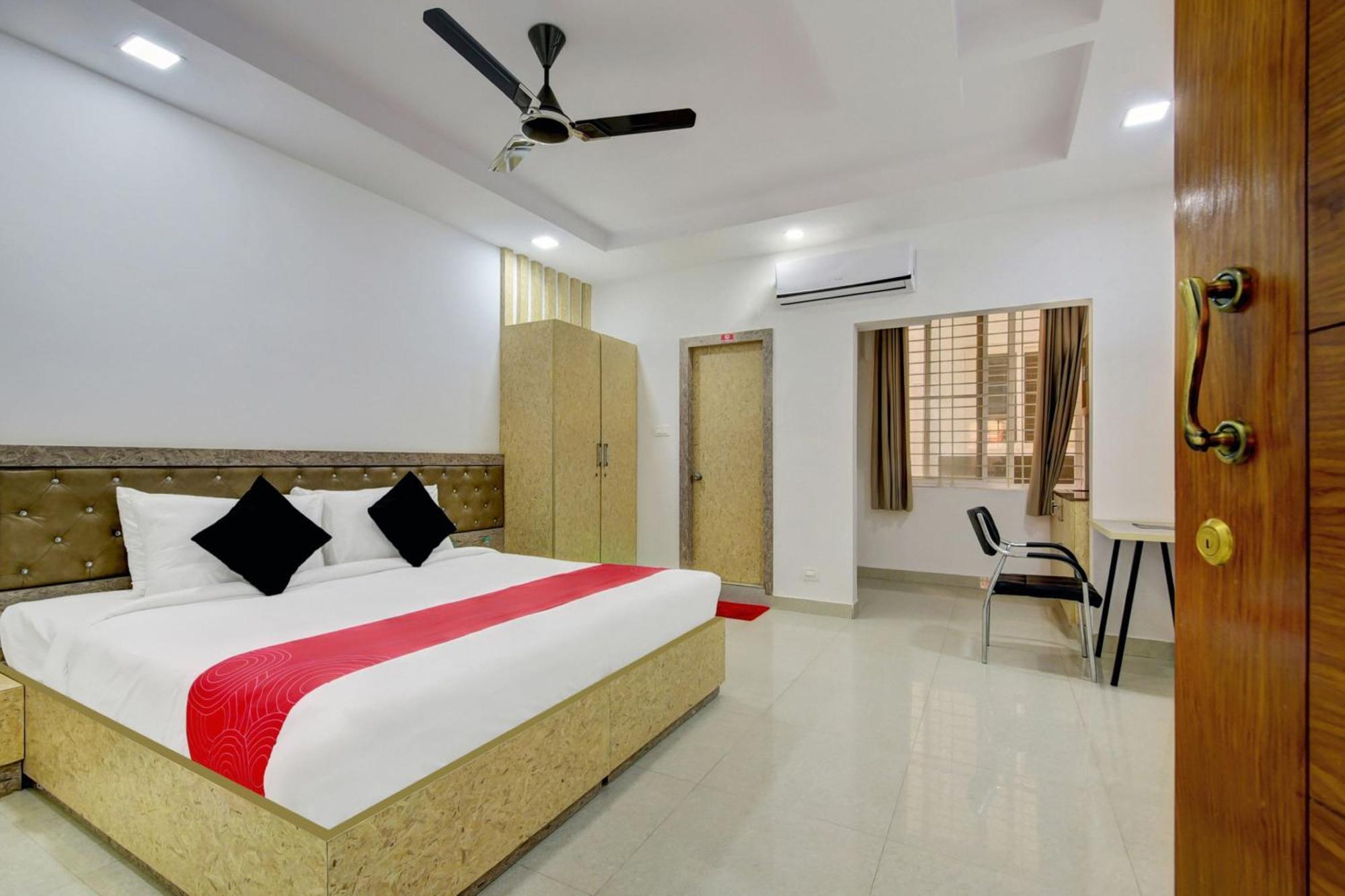 Super Grand Collection O Near Sarjapur Road Near 7d Voyage 4* Bangalore