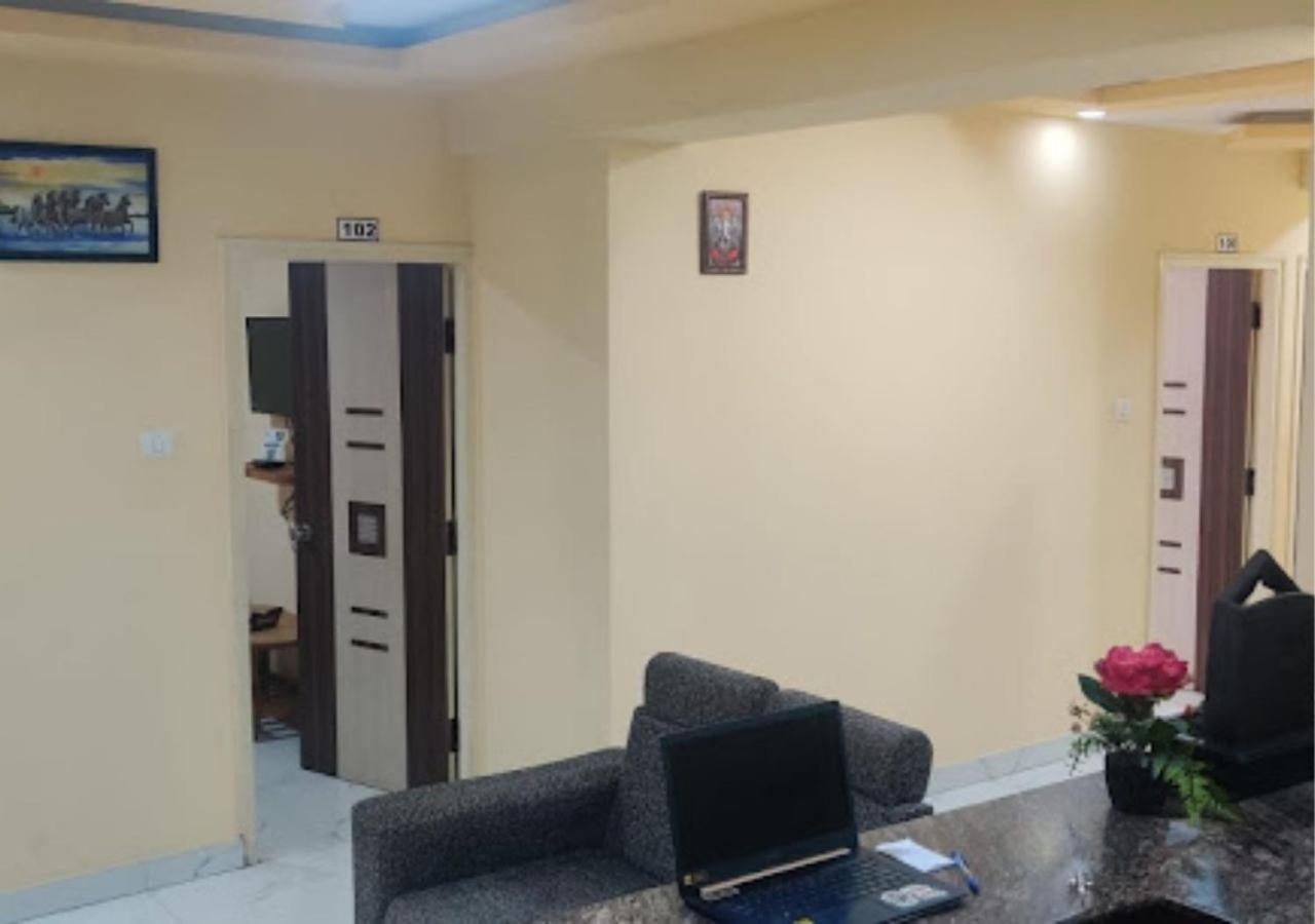 Mandara Comforts Hotel 4*