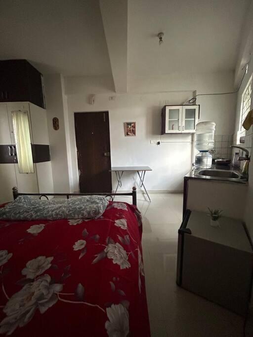 Mini Haven In Whitefield One Flat