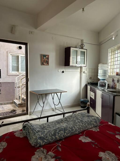 Mini Haven In Whitefield One Flat * Bangalore