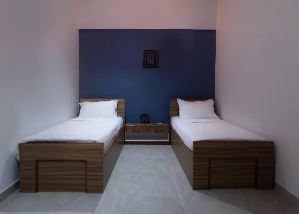 Lemon Tree - With Rooftop Private Pool Near