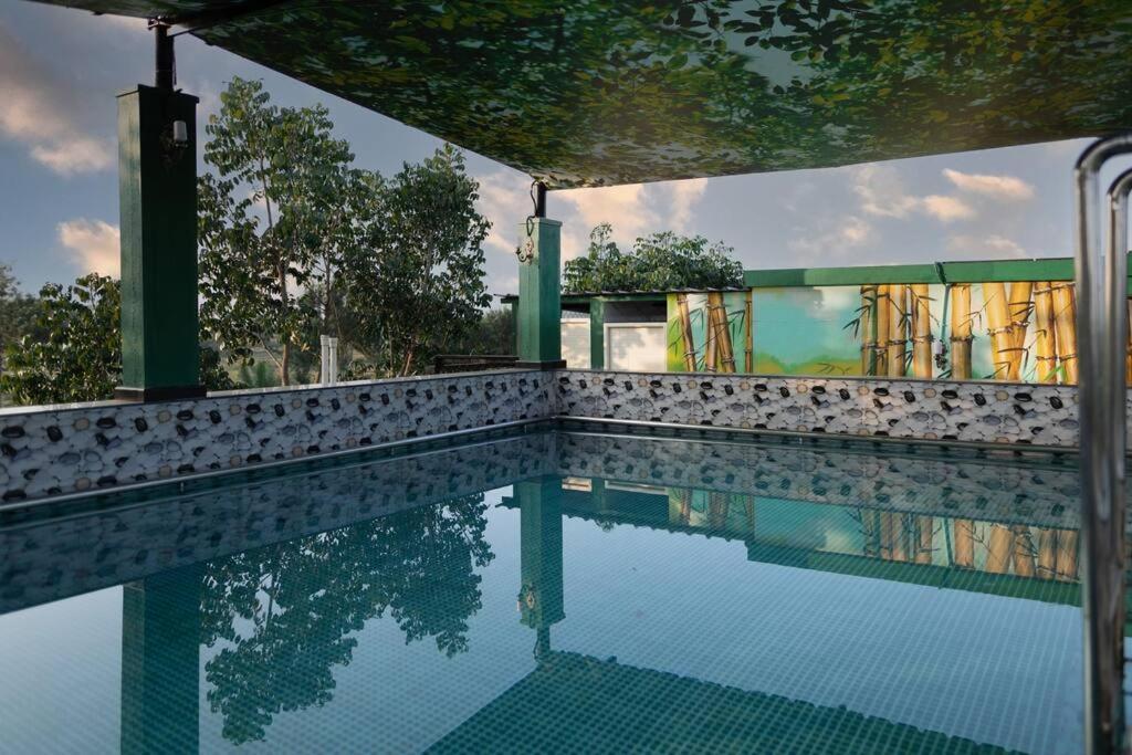 Lemon Tree - With Rooftop Private Pool Near *