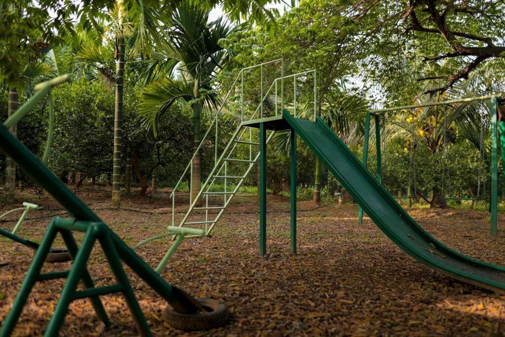 Lemon Tree - With Rooftop Private Pool Near * Bangalore