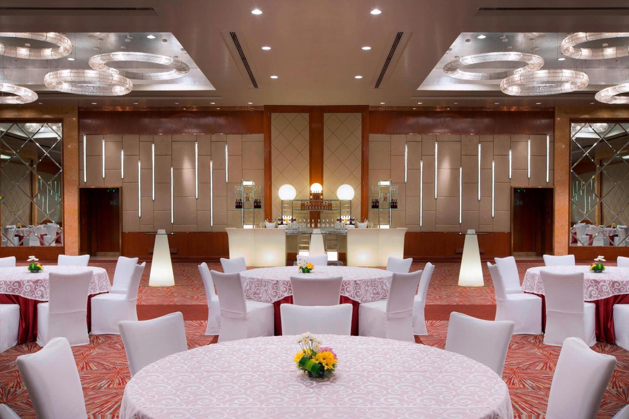 Sheraton Grand At Brigade Gateway Hotel Bangalore