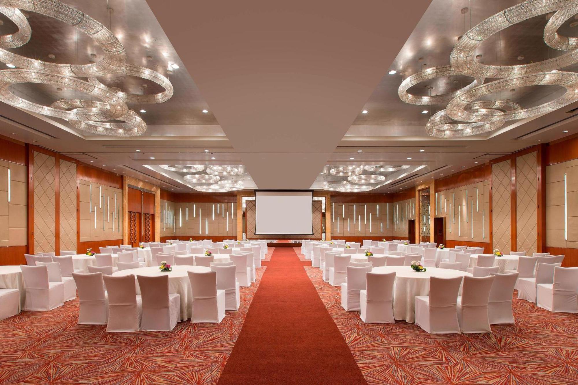 Sheraton Grand At Brigade Gateway