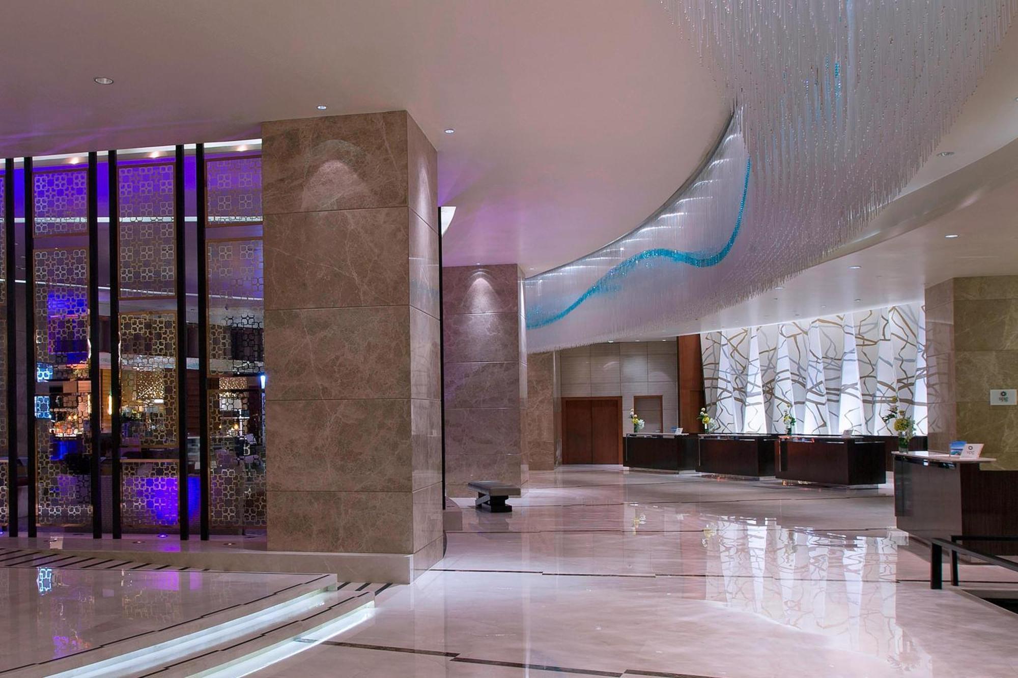 Sheraton Grand At Brigade Gateway Hotel