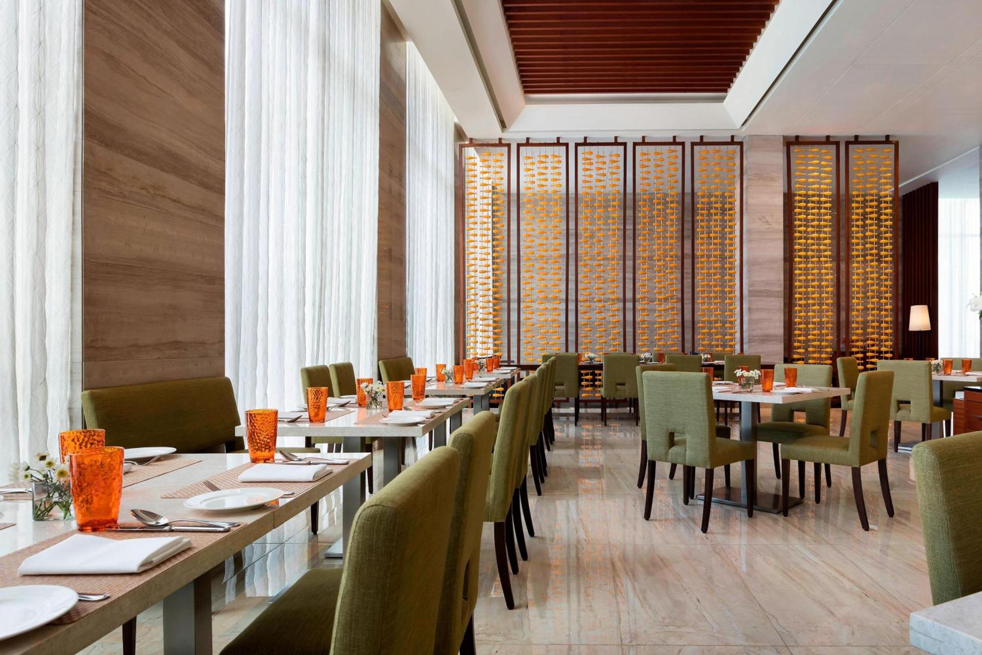 Courtyard By Marriott Outer Ring Road 5*
