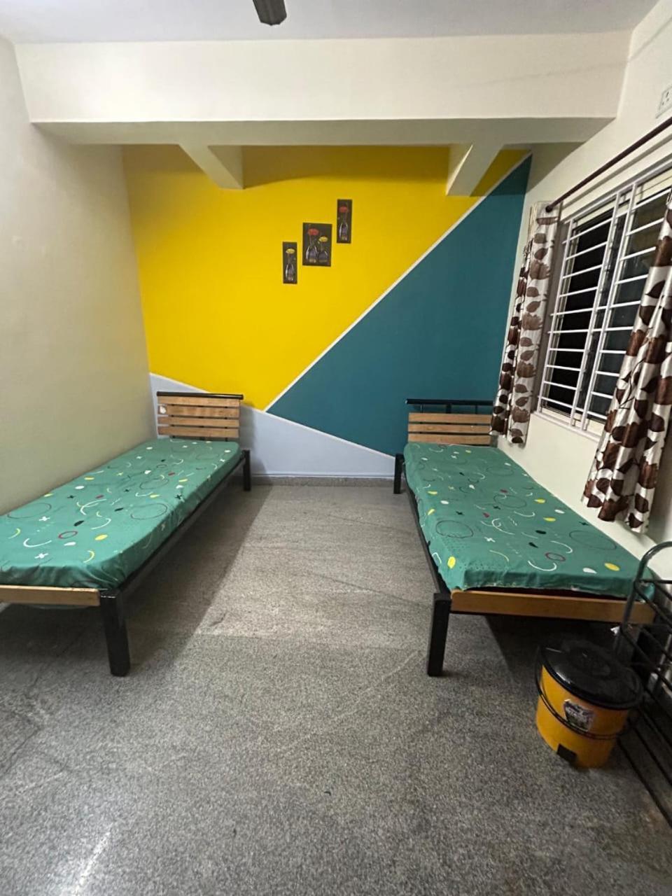 Hostel Lakshmanadurga Bangalore