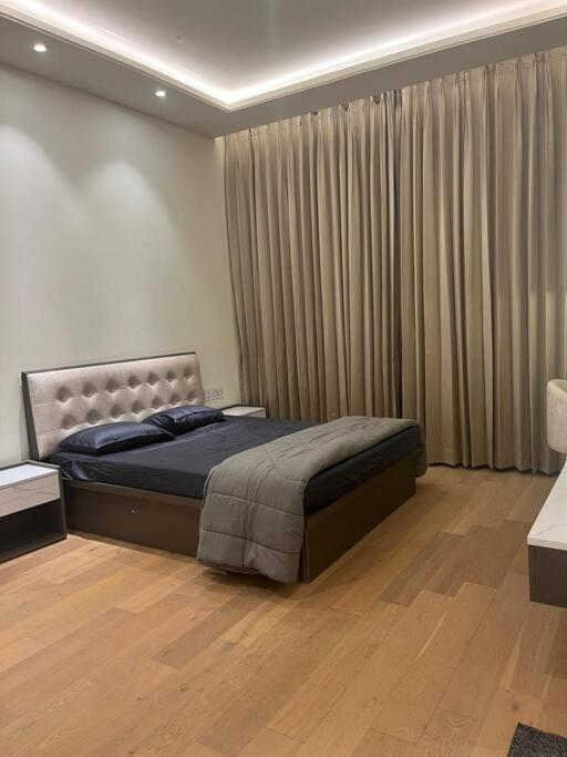 Apartment Luxury Retreat At Bhartiya Bangalore