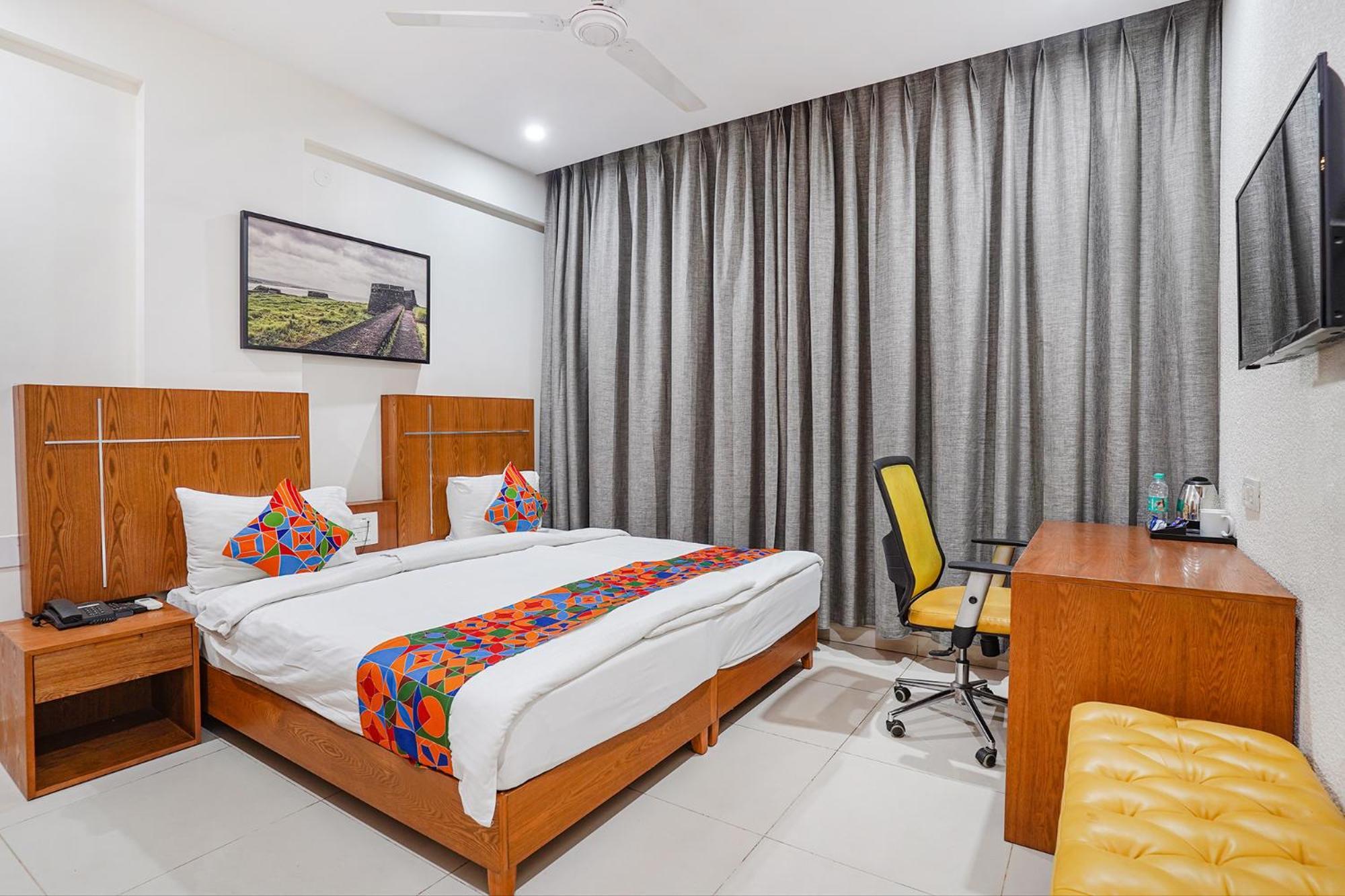 Hotel Fabhotel Northern Suites - Kundalahalli Main Road Bangalore