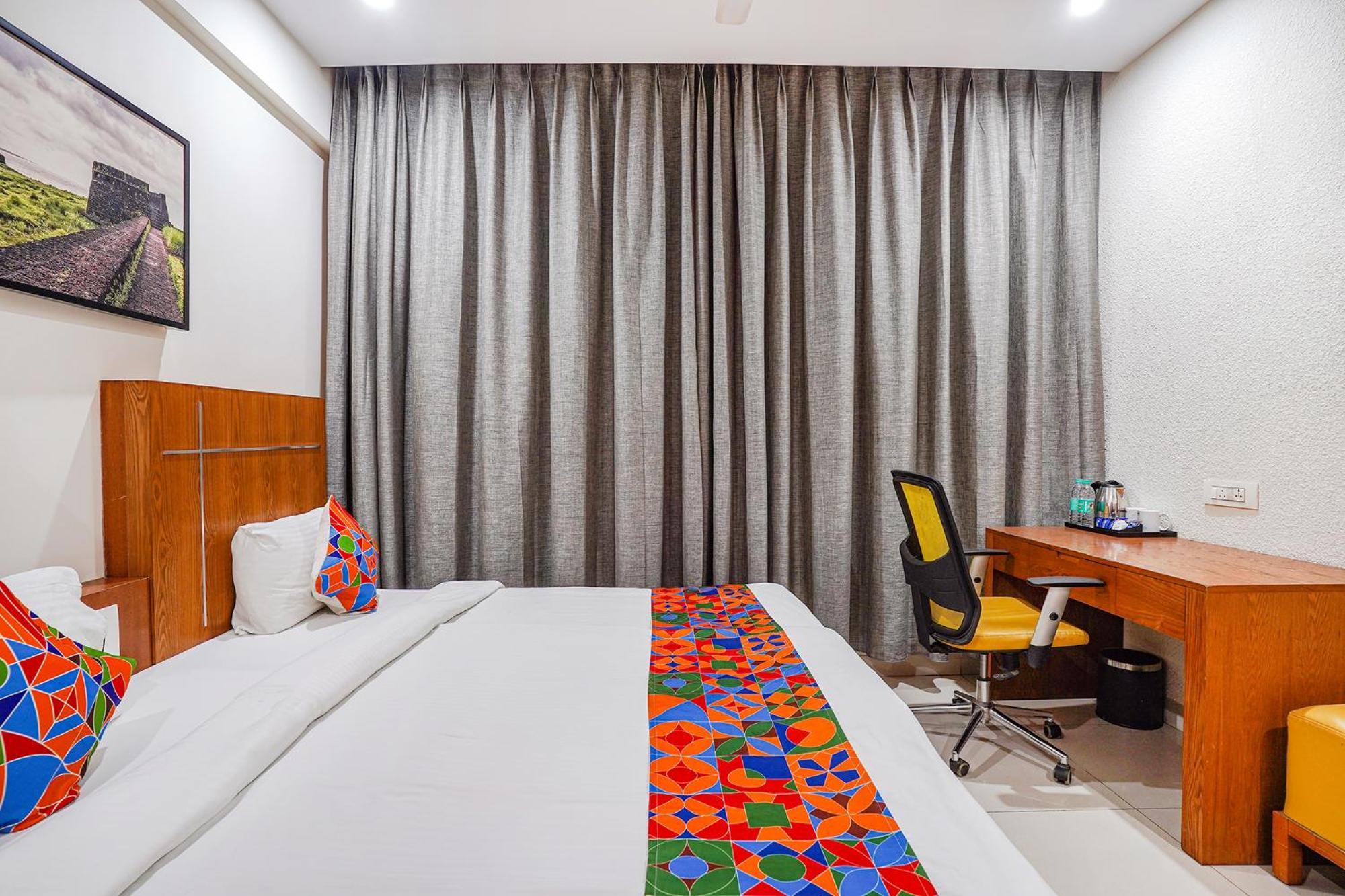 Fabhotel Northern Suites - Kundalahalli Main Road 3*