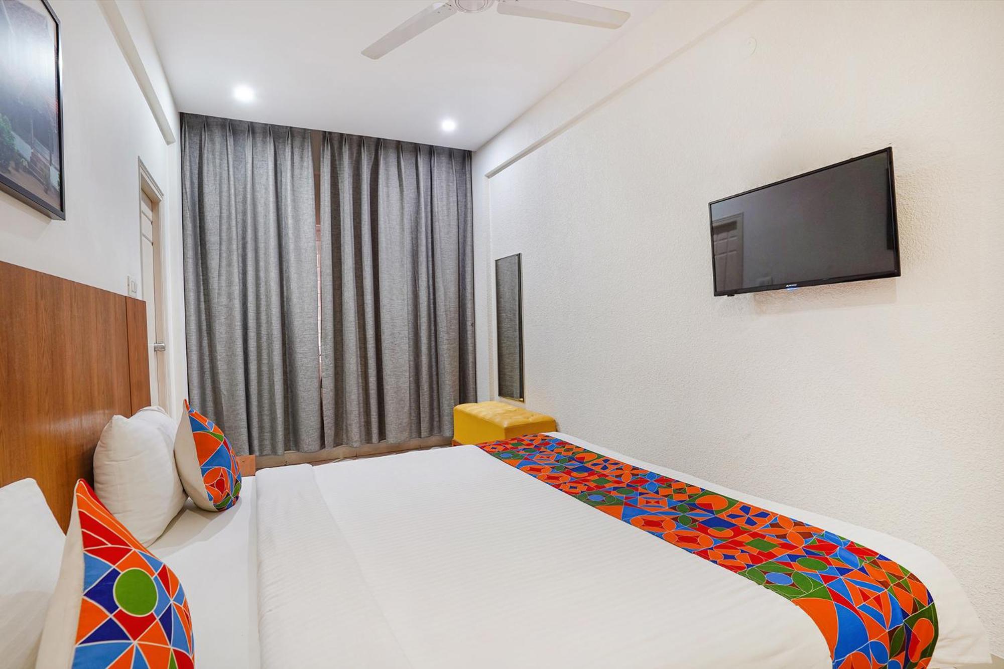 Hotel Fabhotel Northern Suites - Kundalahalli Main Road