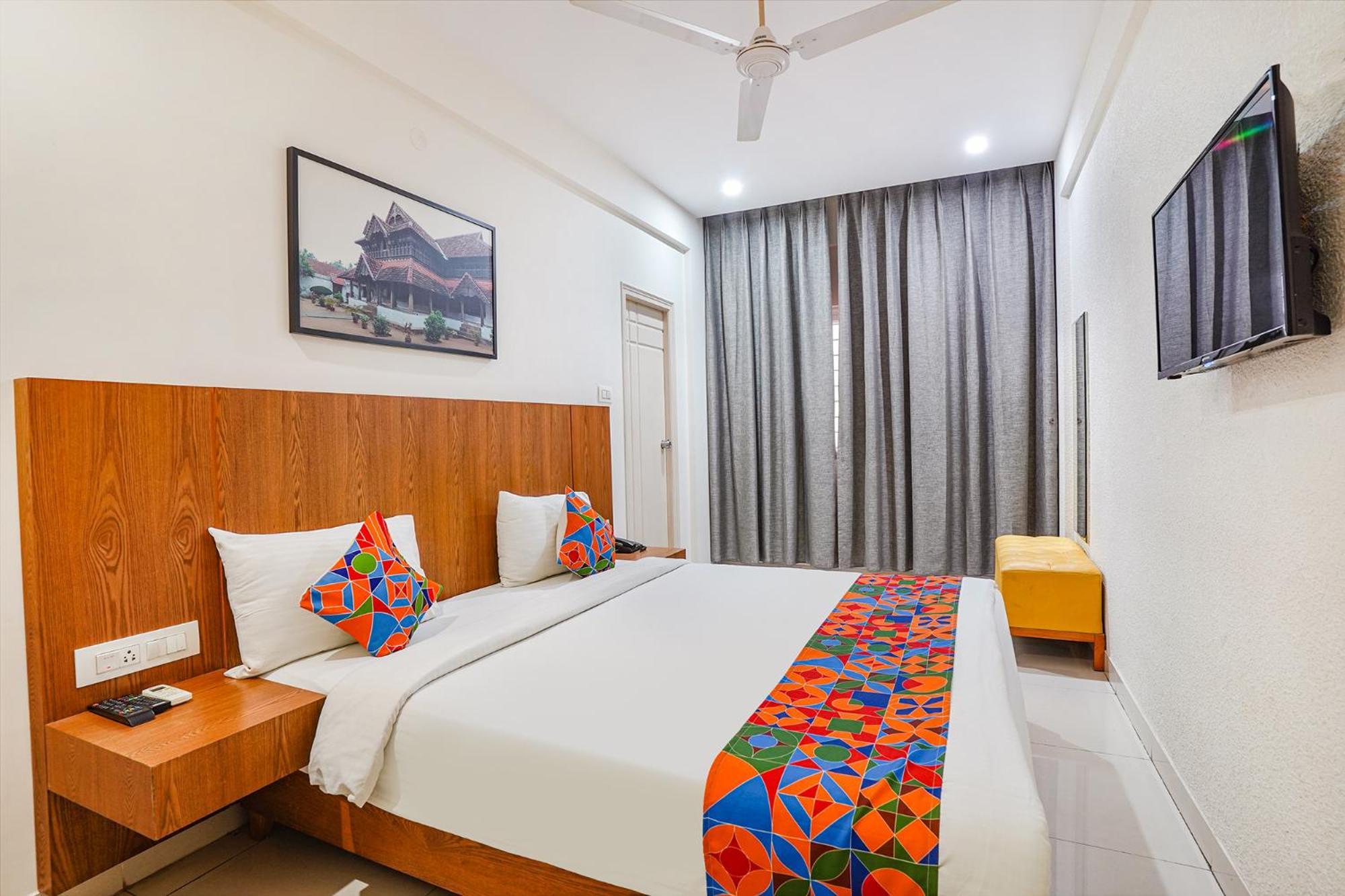 Fabhotel Northern Suites - Kundalahalli Main Road Hotel Bangalore
