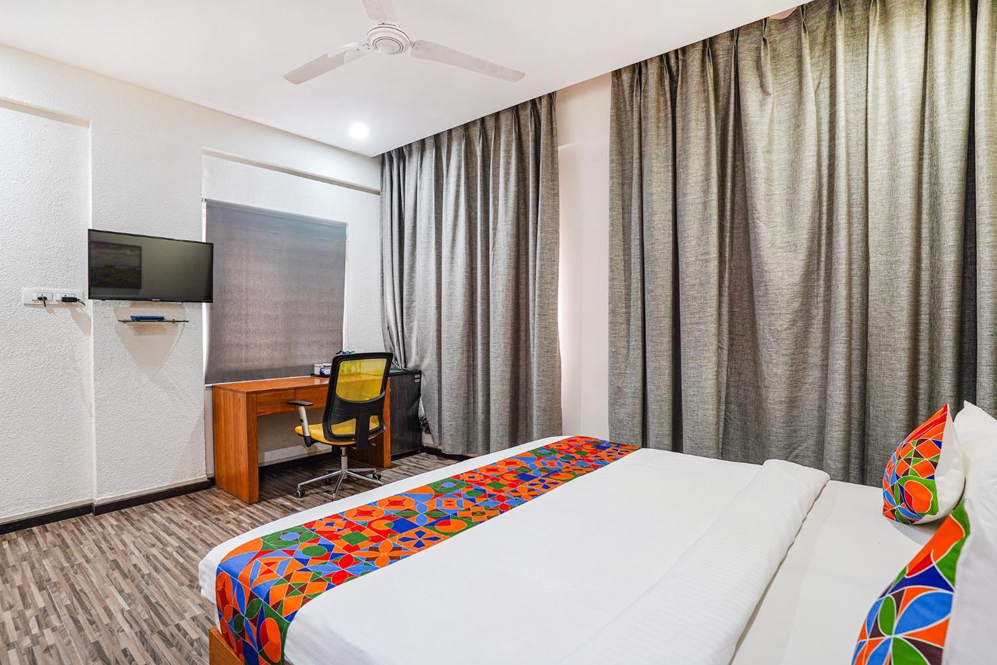Fabhotel Northern Suites - Kundalahalli Main Road 3* Bangalore