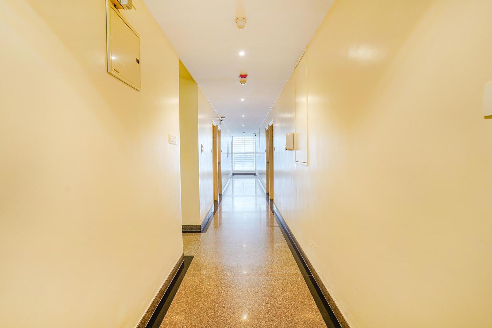 Fabhotel Northern Suites - Kundalahalli Main Road Bangalore
