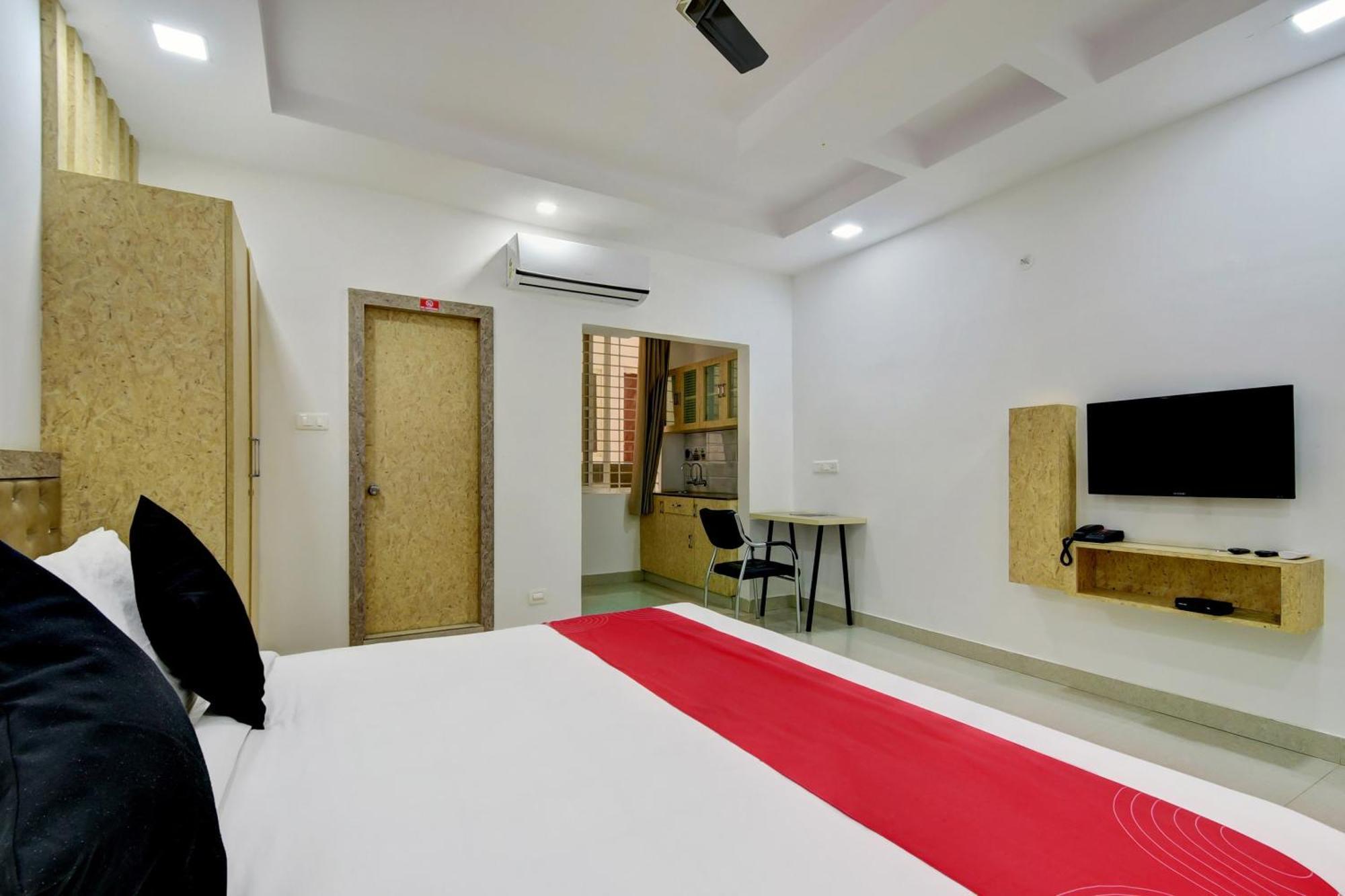 Super Grand Collection O Near Sarjapur Road Near 7d Voyage Hotel 4*