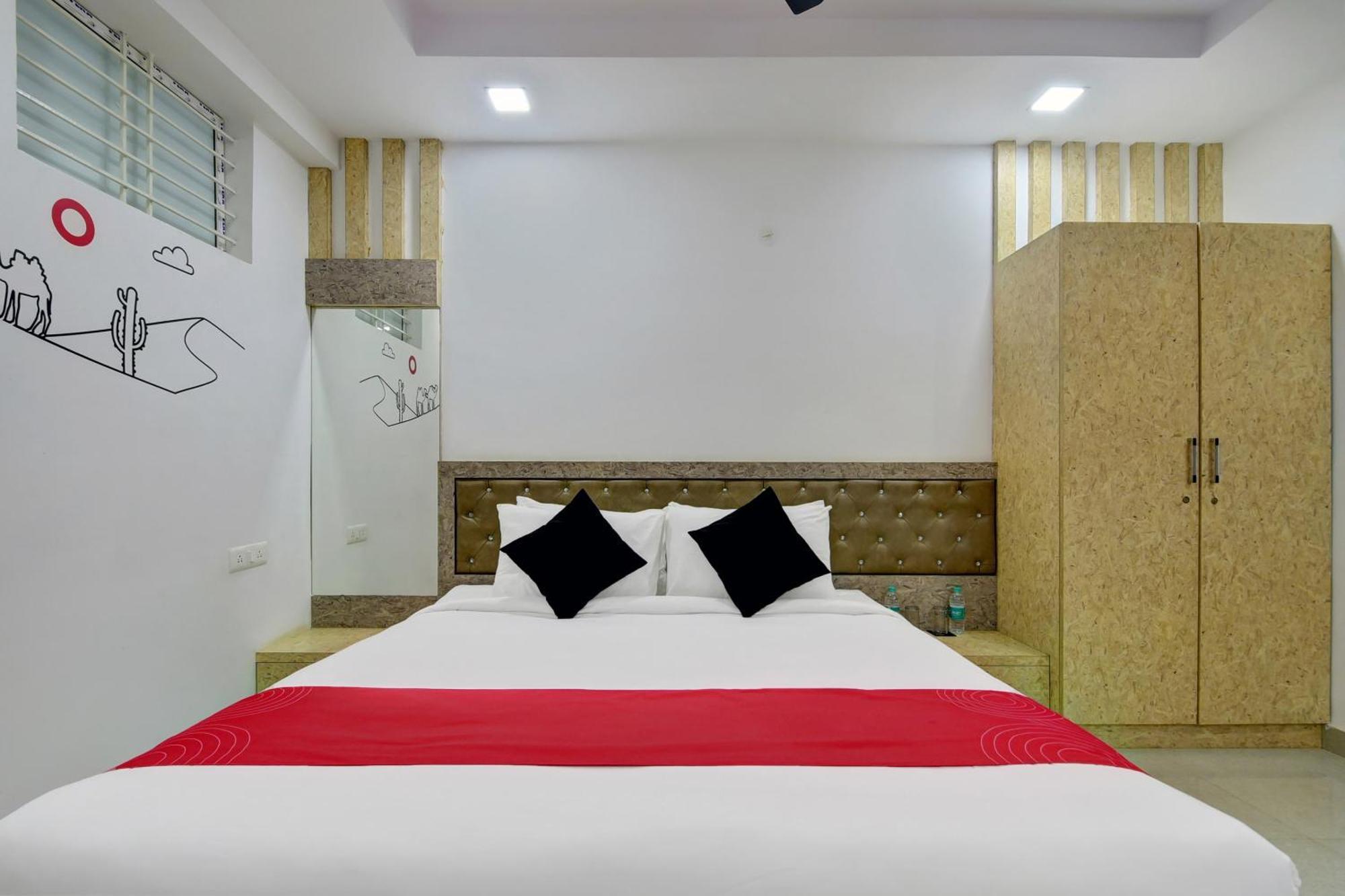 Super Grand Collection O Near Sarjapur Road Near 7d Voyage Hotel 4*