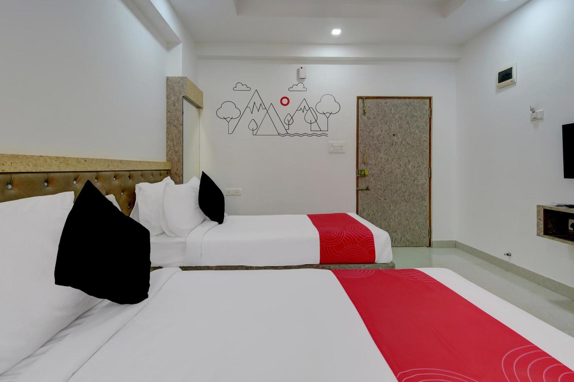 Super Grand Collection O Near Sarjapur Road Near 7d Voyage Hotel