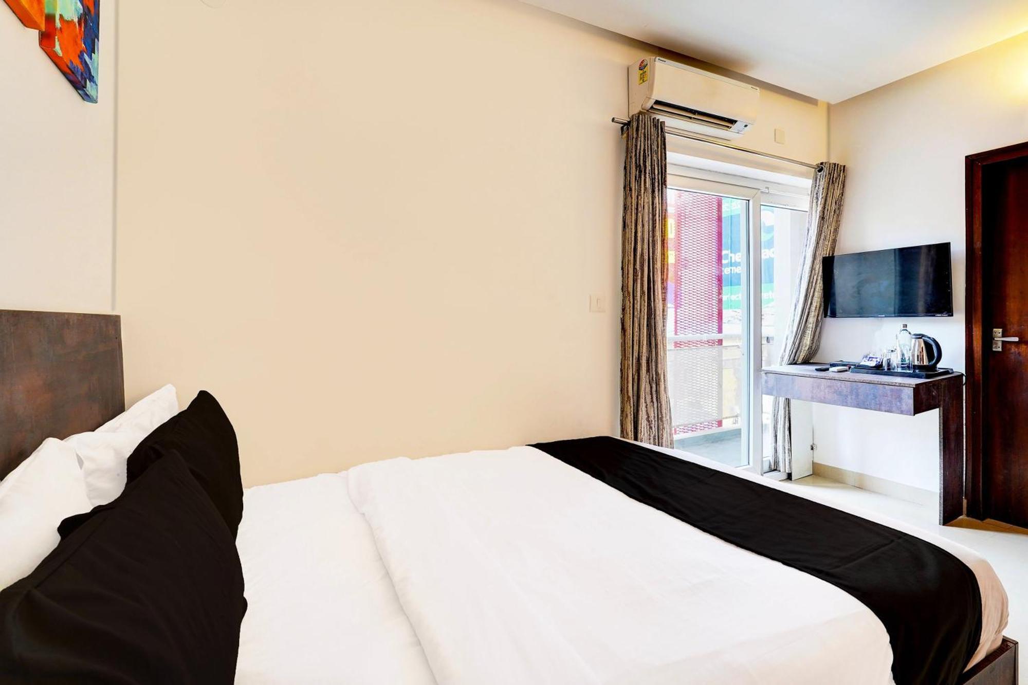 Super Townhouse Hebbal Bhadrappa Layout Hotel Bangalore