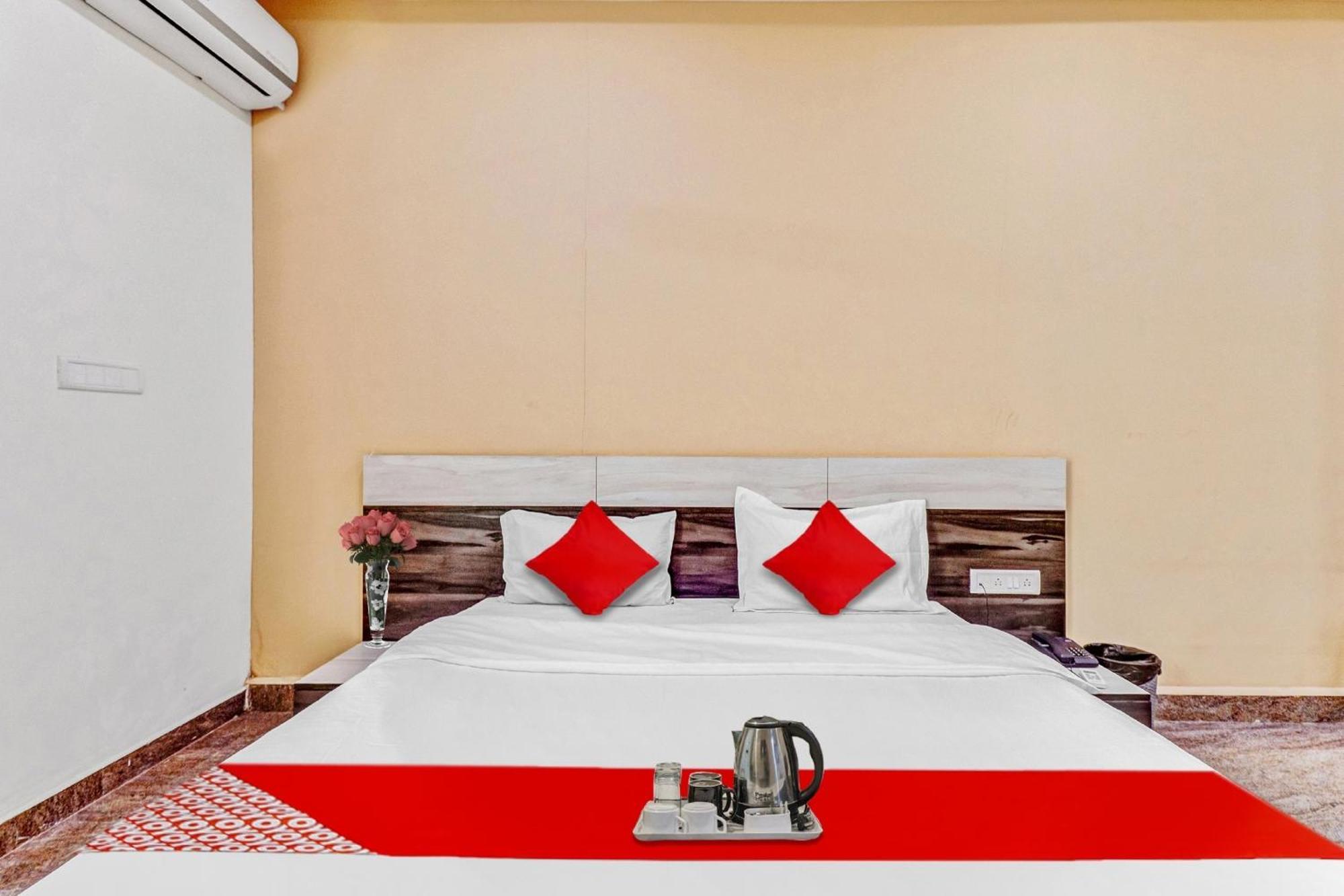 O Lavish Residency