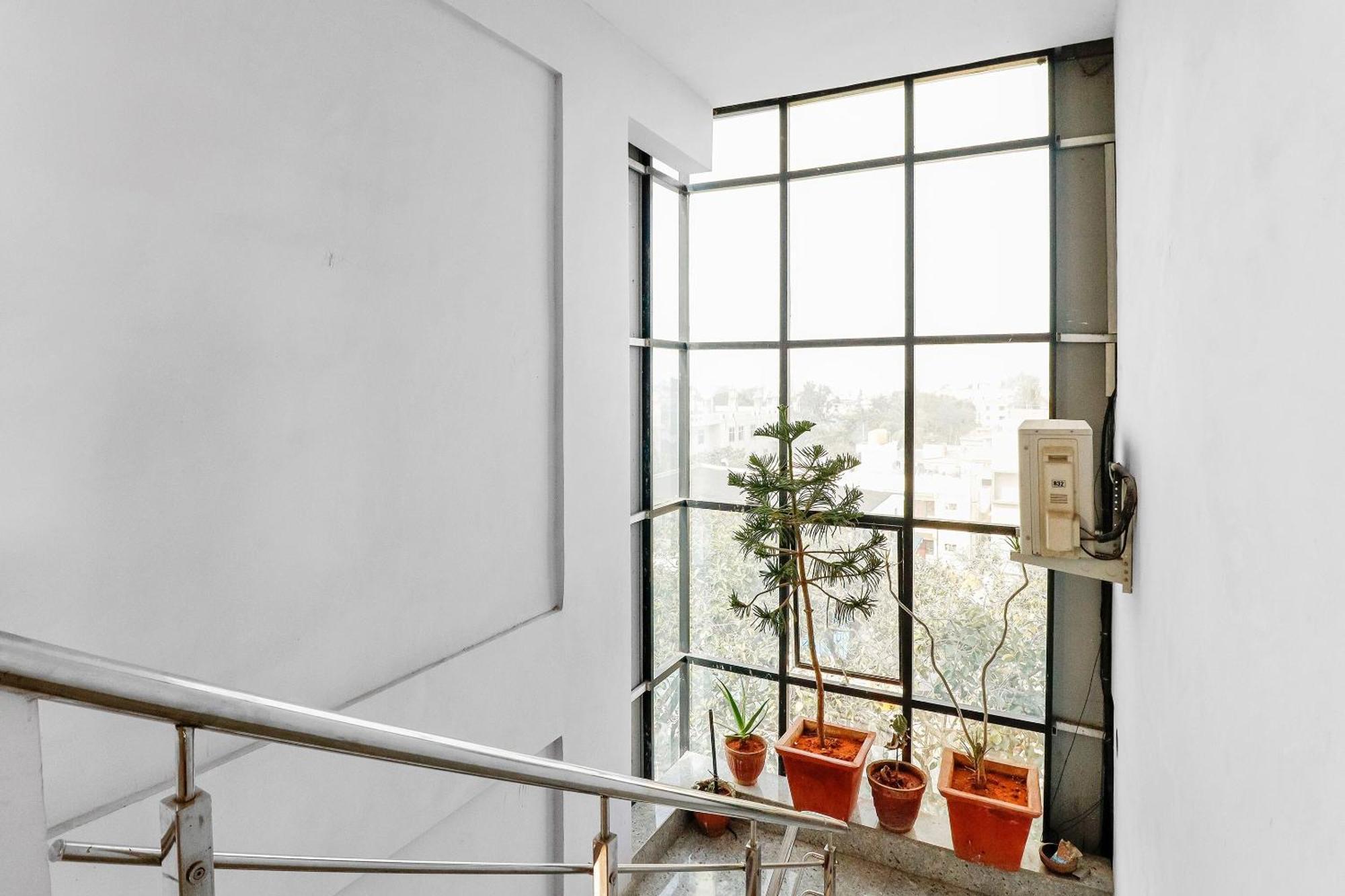 Hotel O Lavish Residency