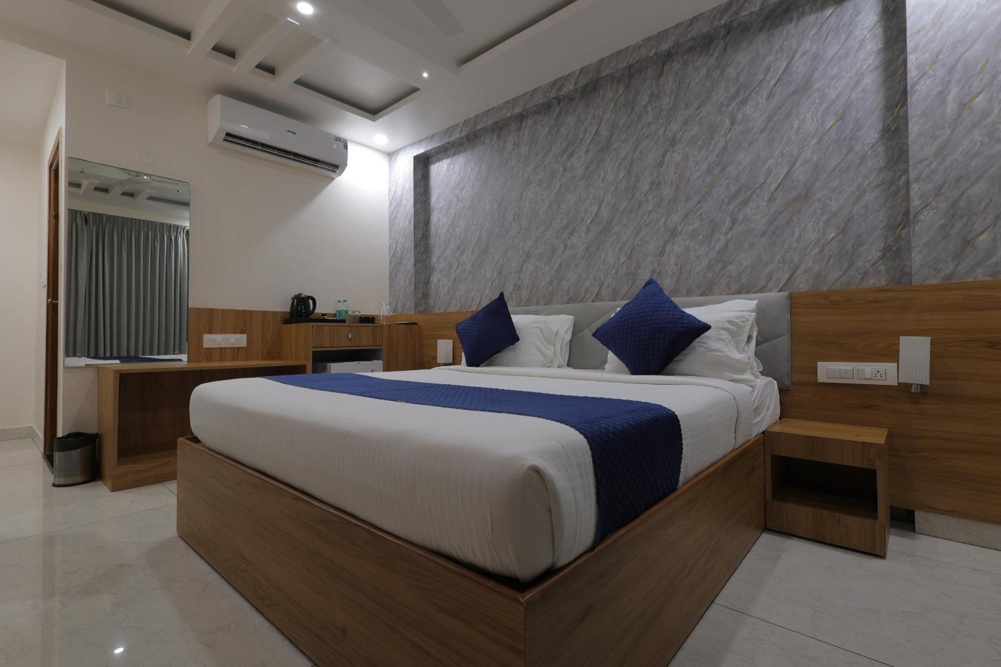 Hotel Hello By Vyda