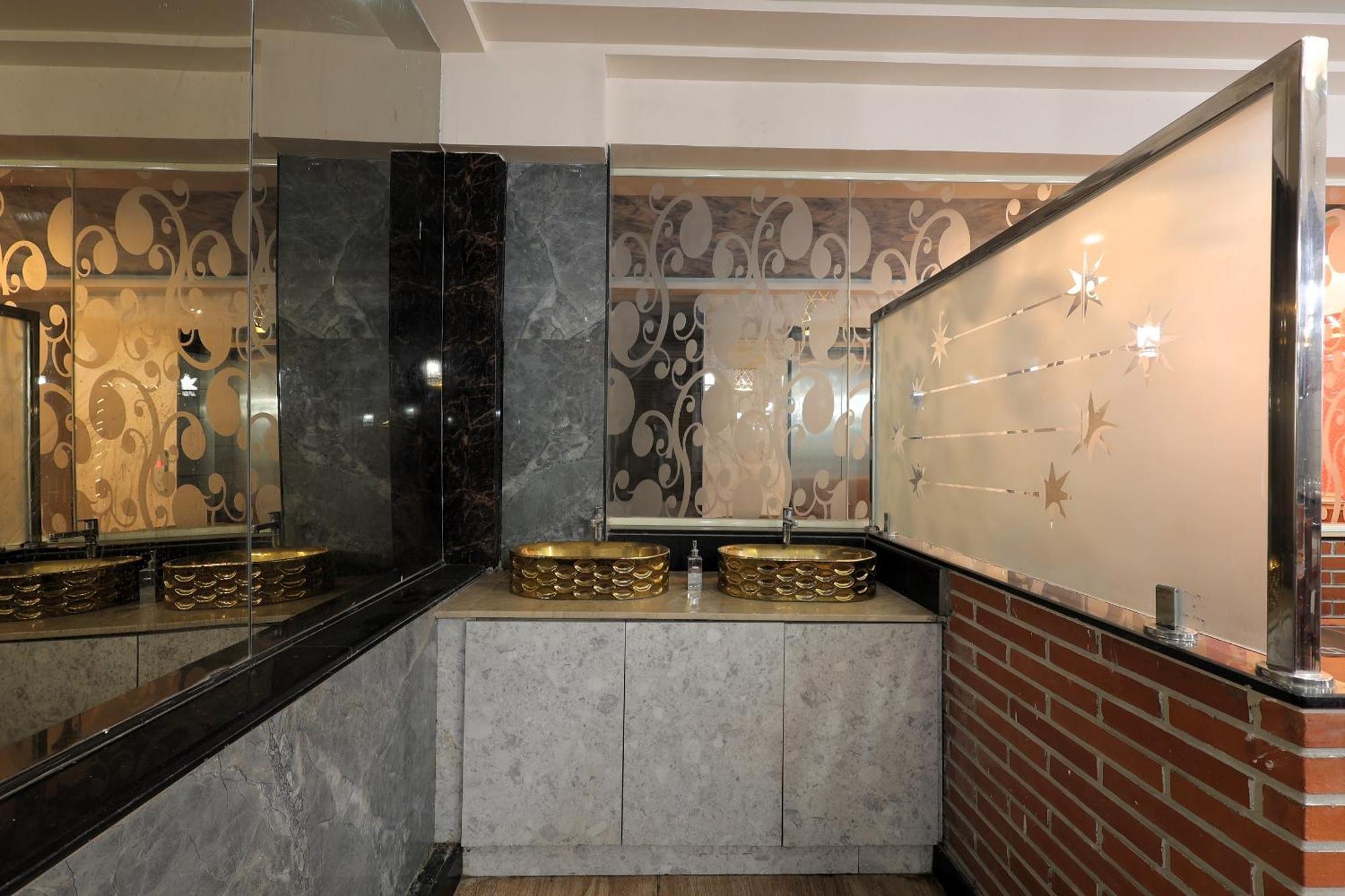 Hotel Hello By Vyda Bangalore