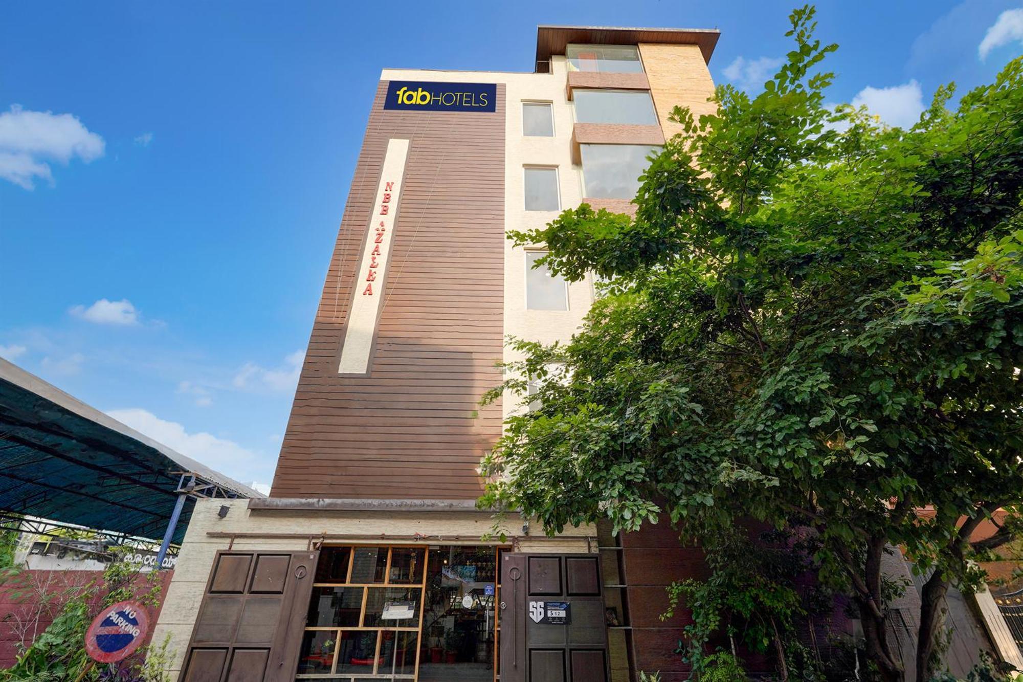 Collection O Green Wood 5 Hotel Bangalore