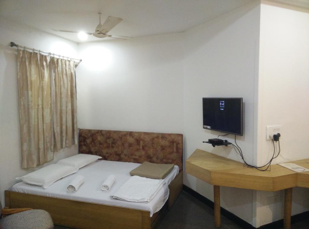 Hotel Kamat's Lalbagh