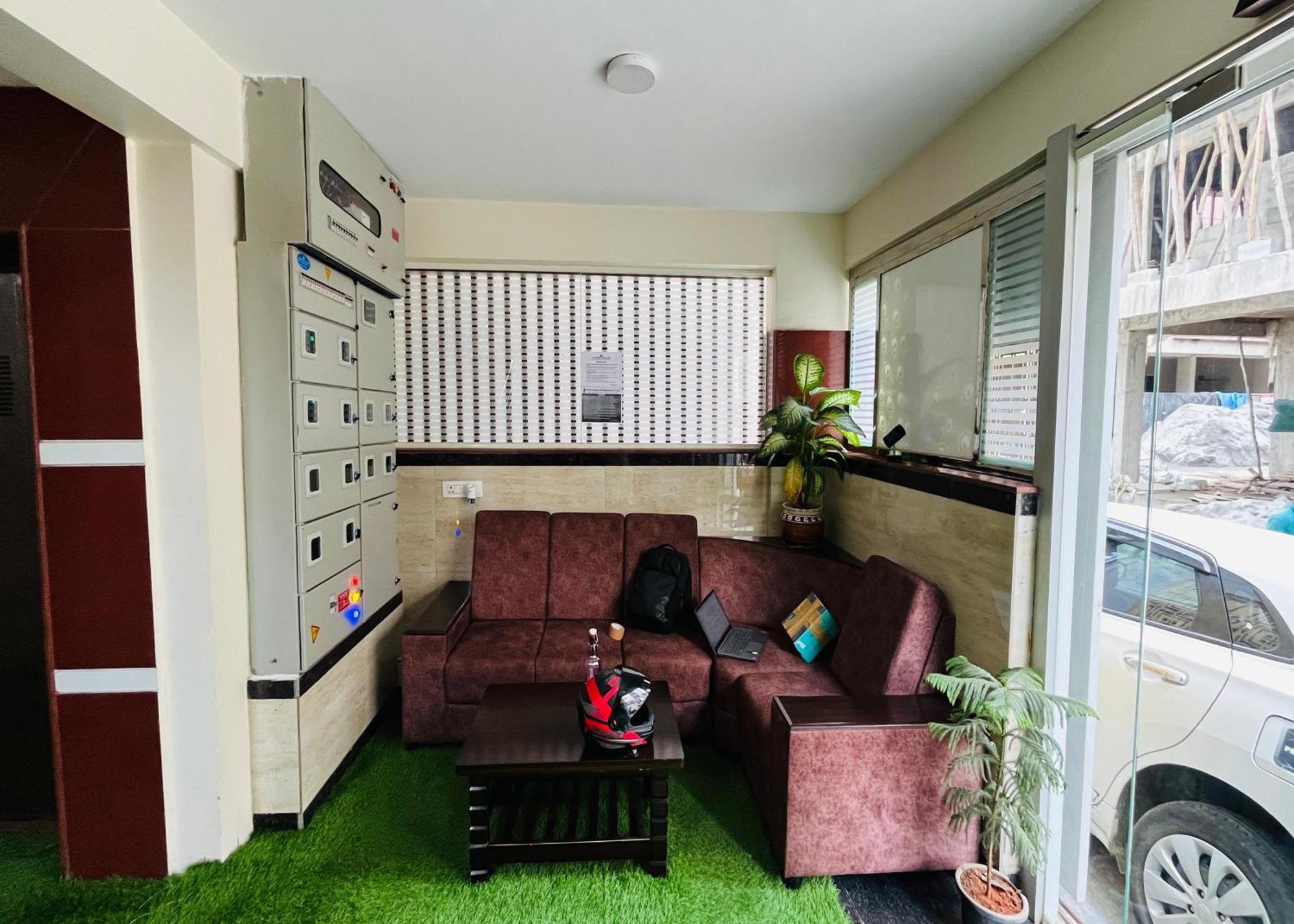 Marvel Comforts Near Fortis Hospital, Bannerghatta Road