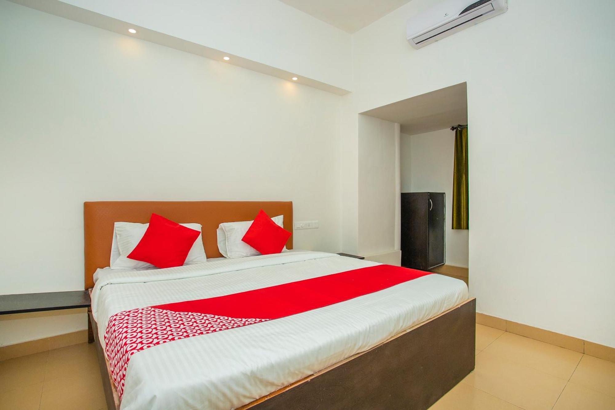 Hotel O Shree Amm Residency 3*