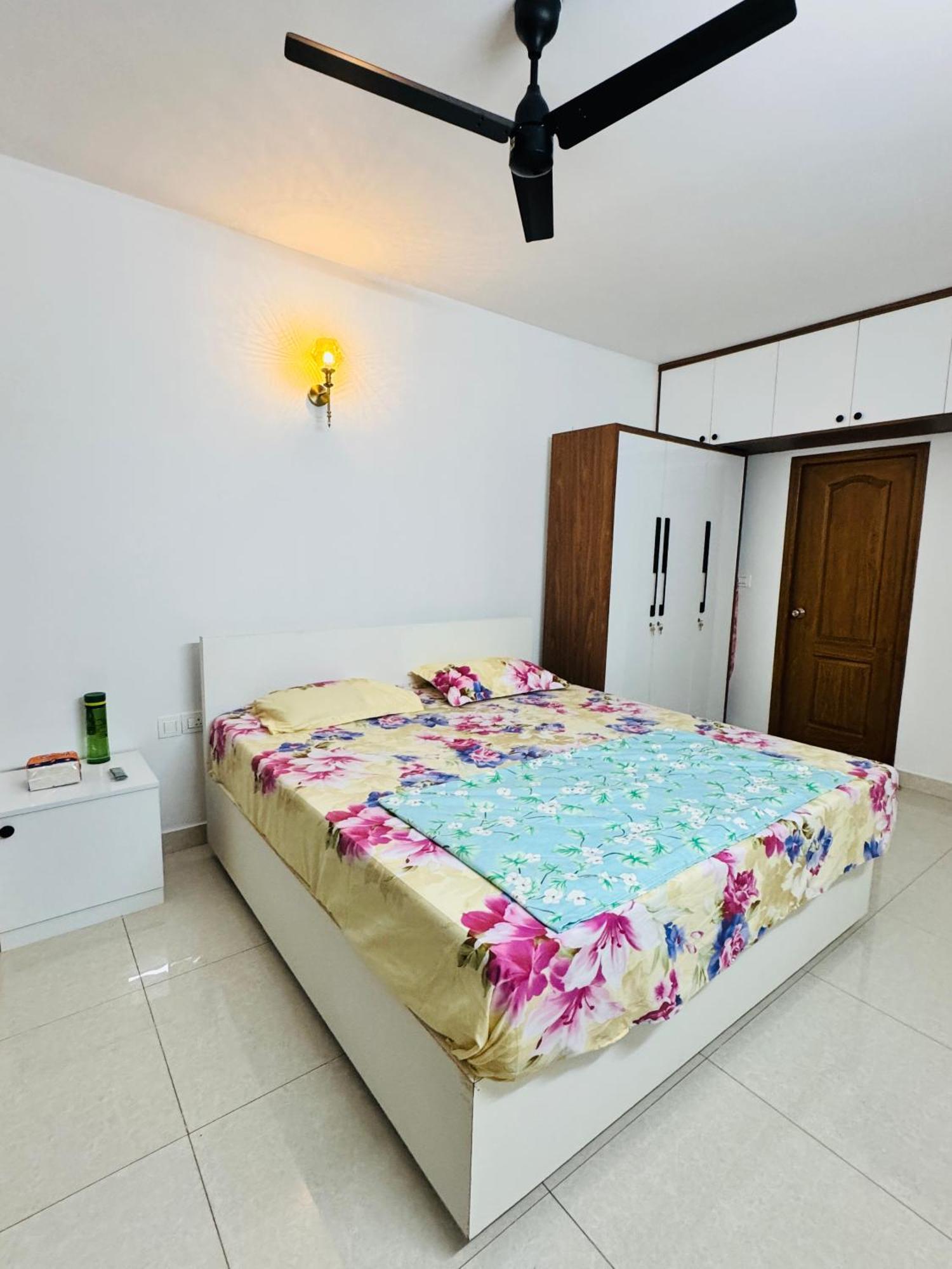 Homestay 6floor In Society Ecity Ph2 Near Tcs Tech Mahindra Bangalore