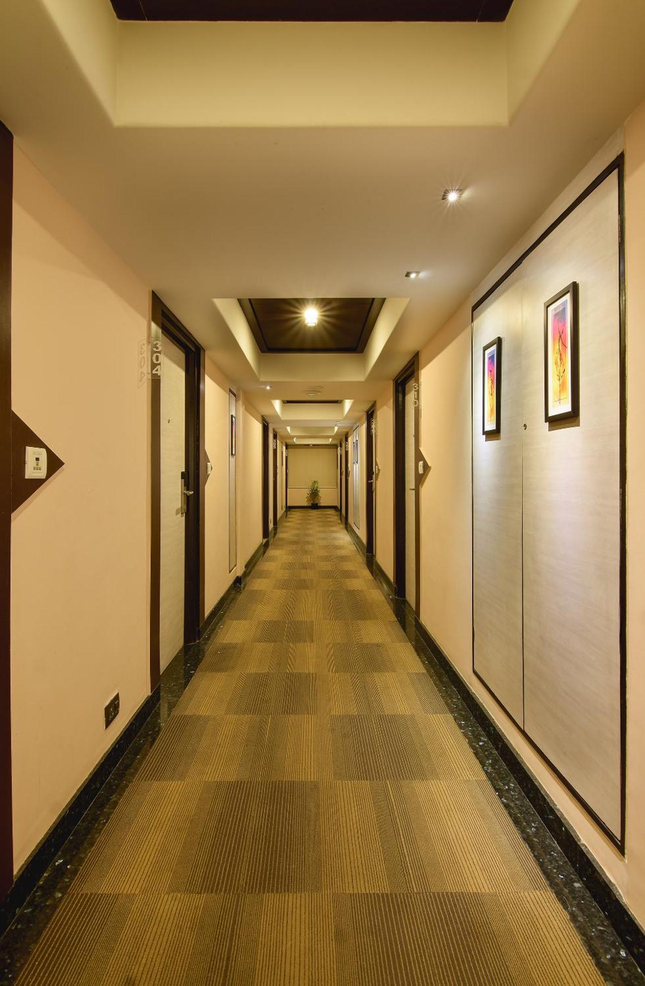Hotel Akshaya Aura Bangalore