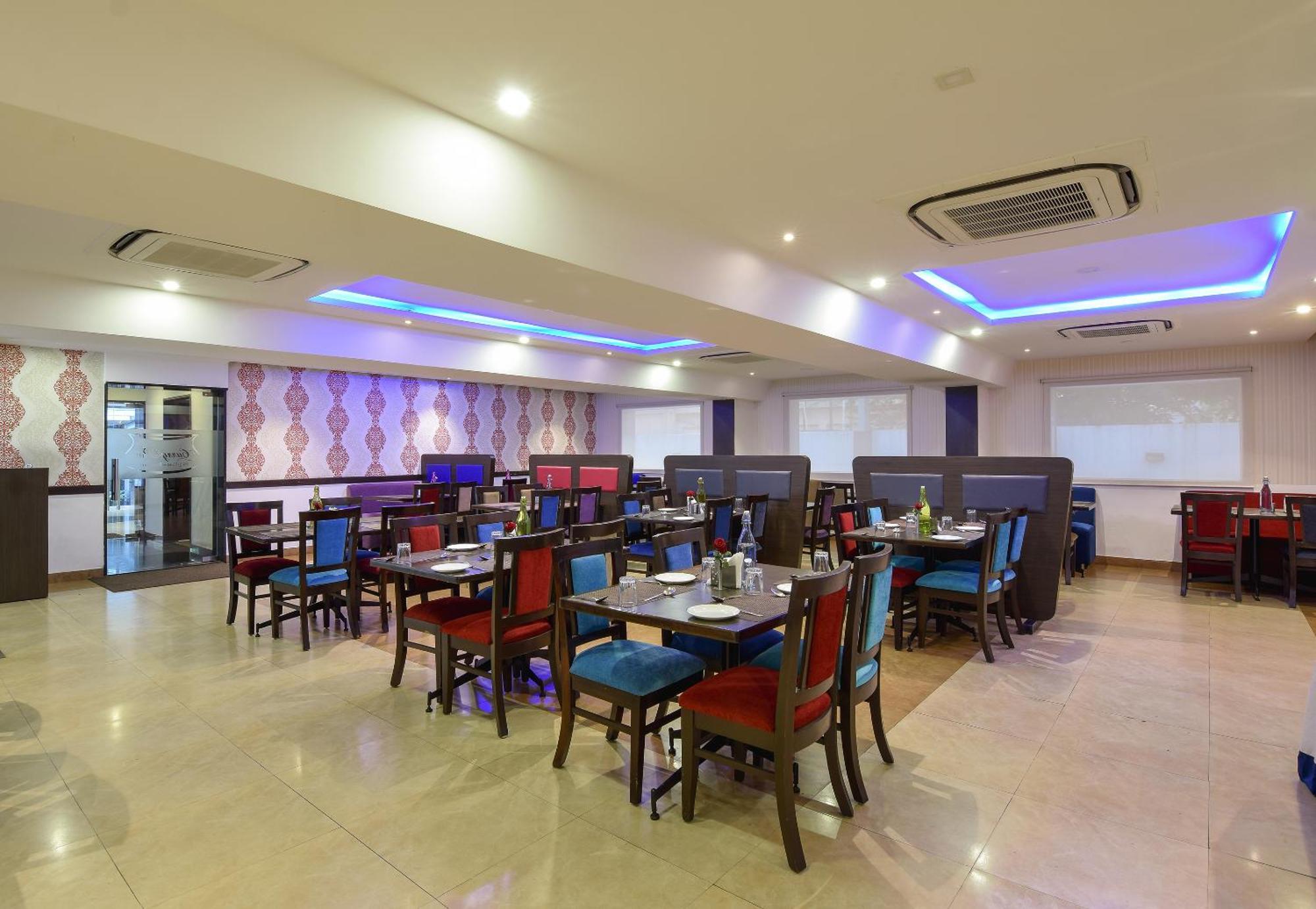 Akshaya Aura 4*