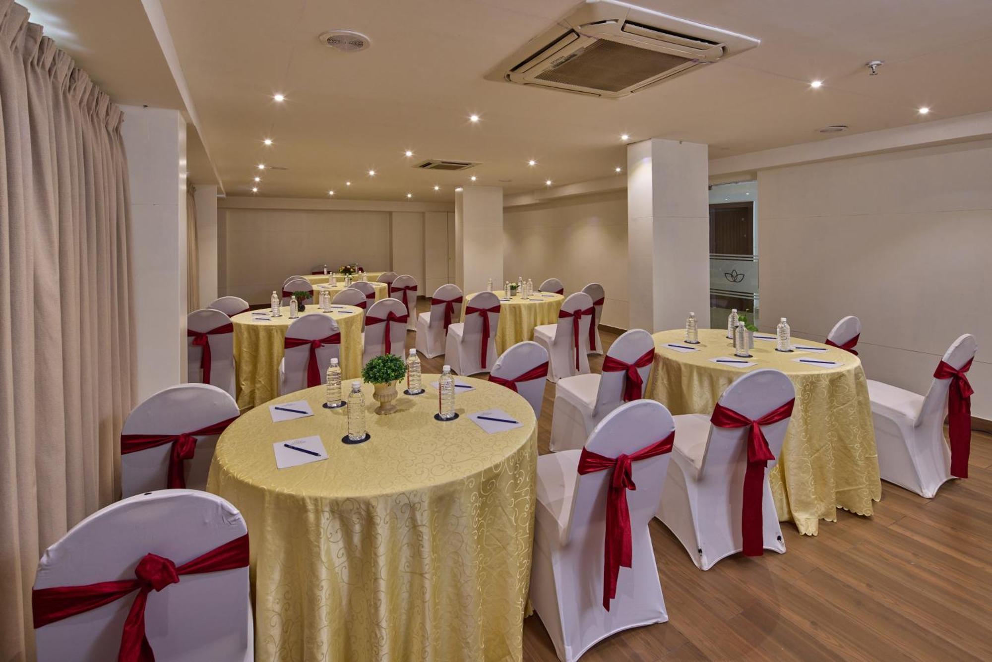 Hotel Grand Continent Brookefield Bangalore