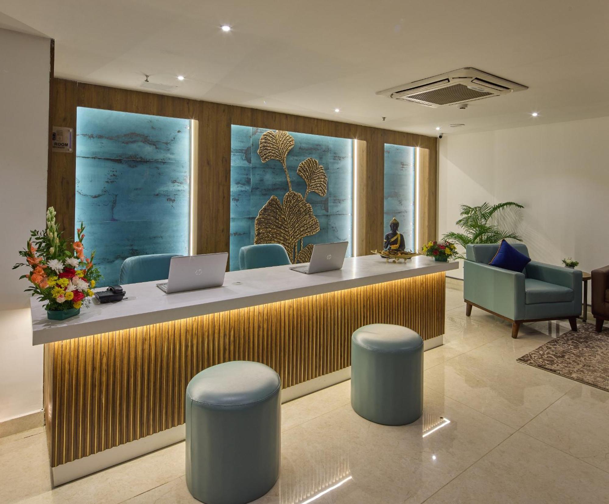 Hotel Grand Continent Brookefield