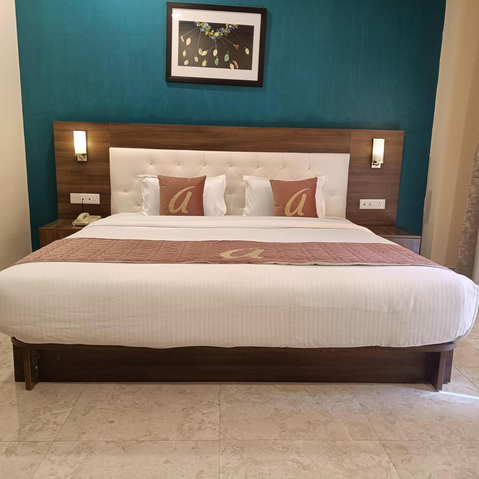 Astra & Whitefield Near To Nallurahalli Metro Station And Ktpo Hotel