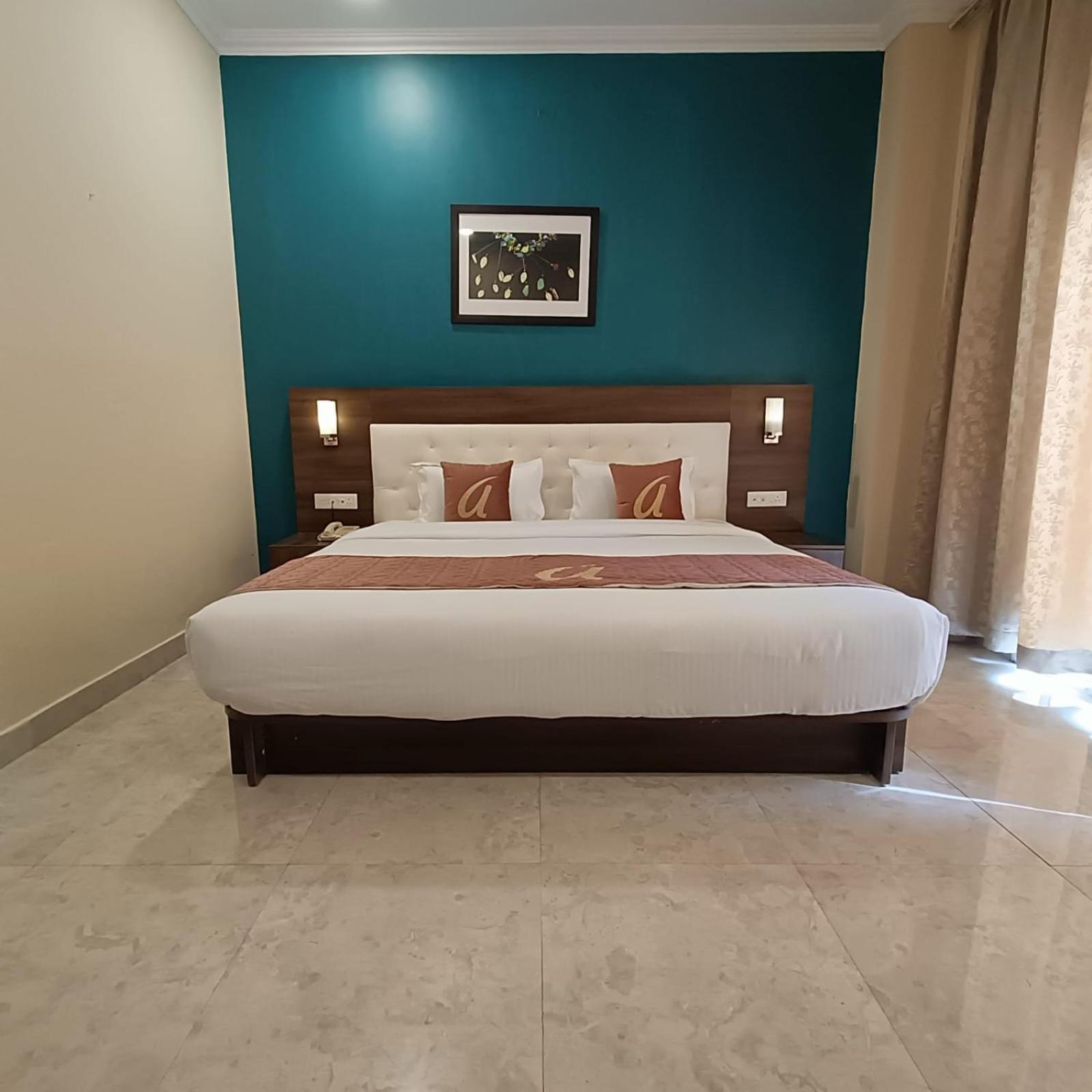 Astra & Whitefield Near To Nallurahalli Metro Station And Ktpo Hotel
