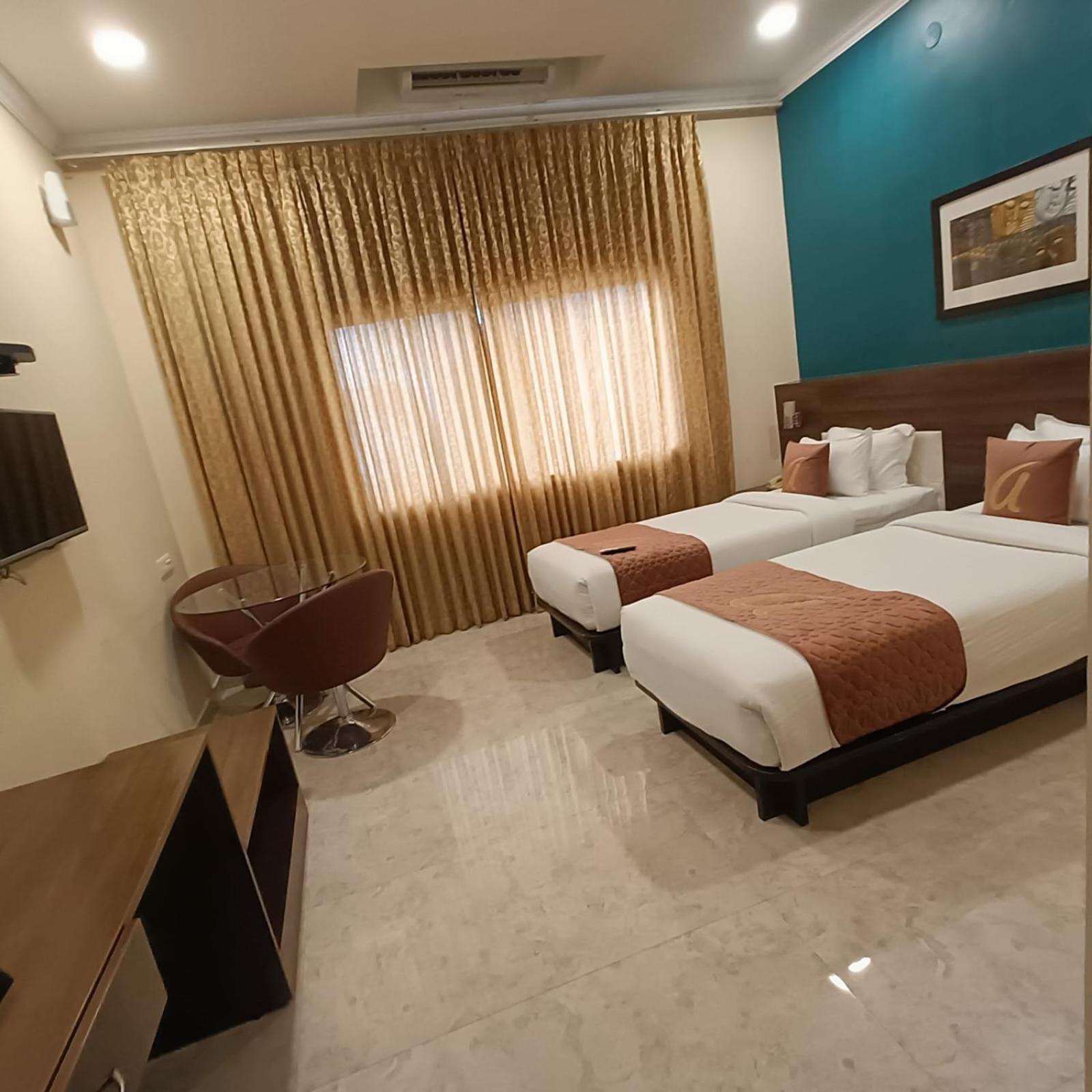 Astra & Whitefield Near To Nallurahalli Metro Station And Ktpo 3* Bangalore